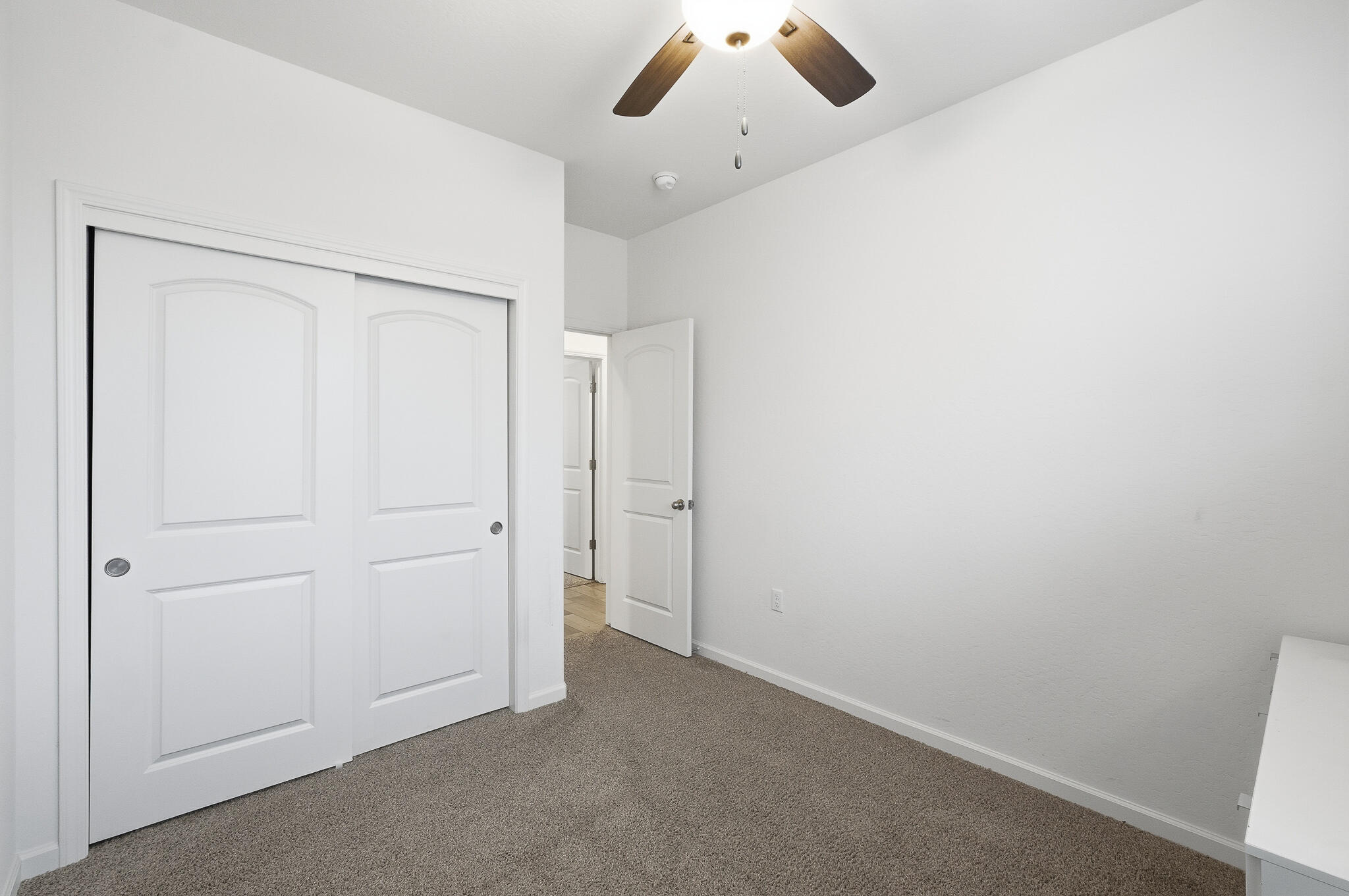 3408 Dorset St, Tulare, CA 93274