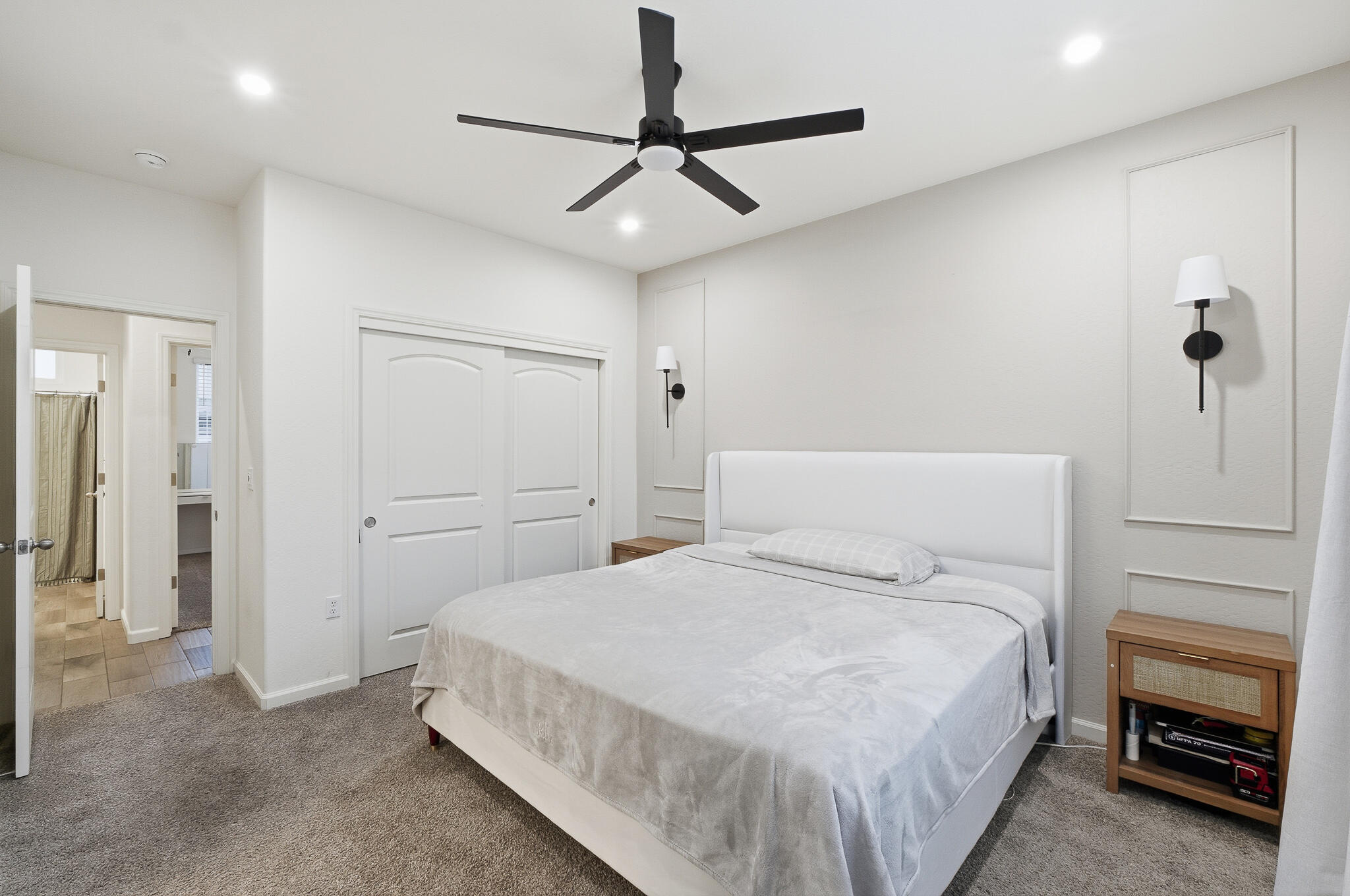 3408 Dorset St, Tulare, CA 93274