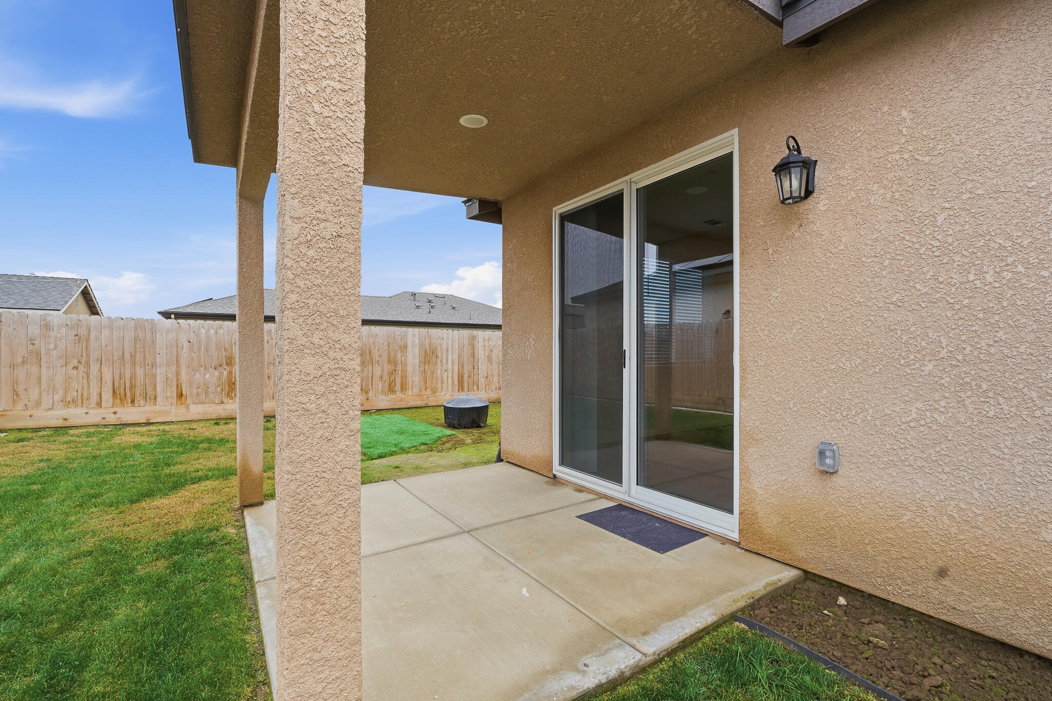 3408 Dorset St, Tulare, CA 93274