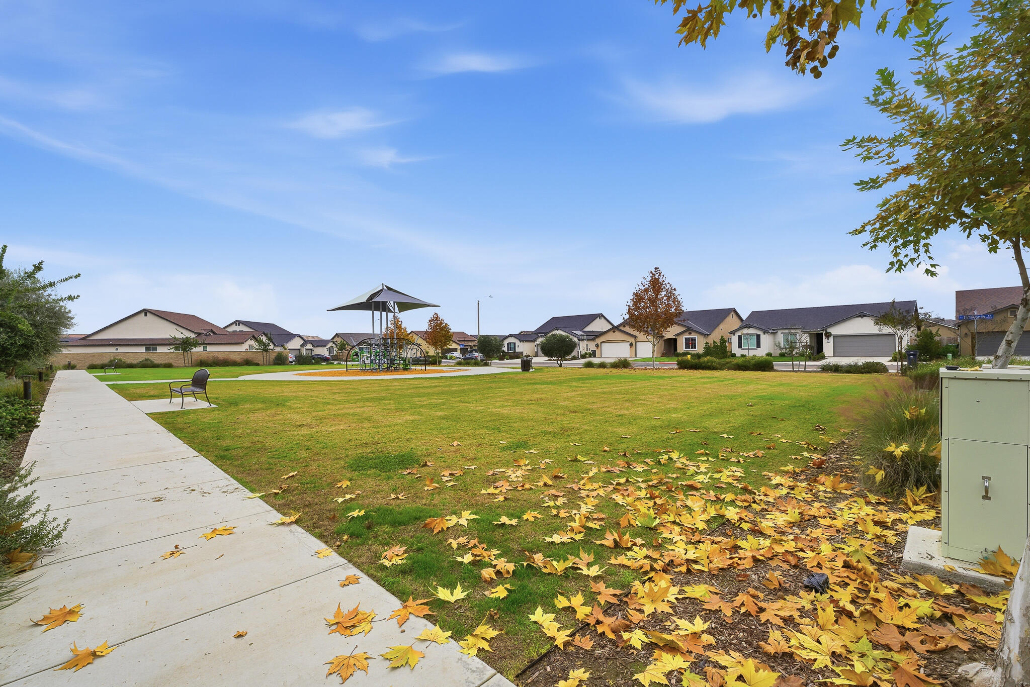 3408 Dorset St, Tulare, CA 93274