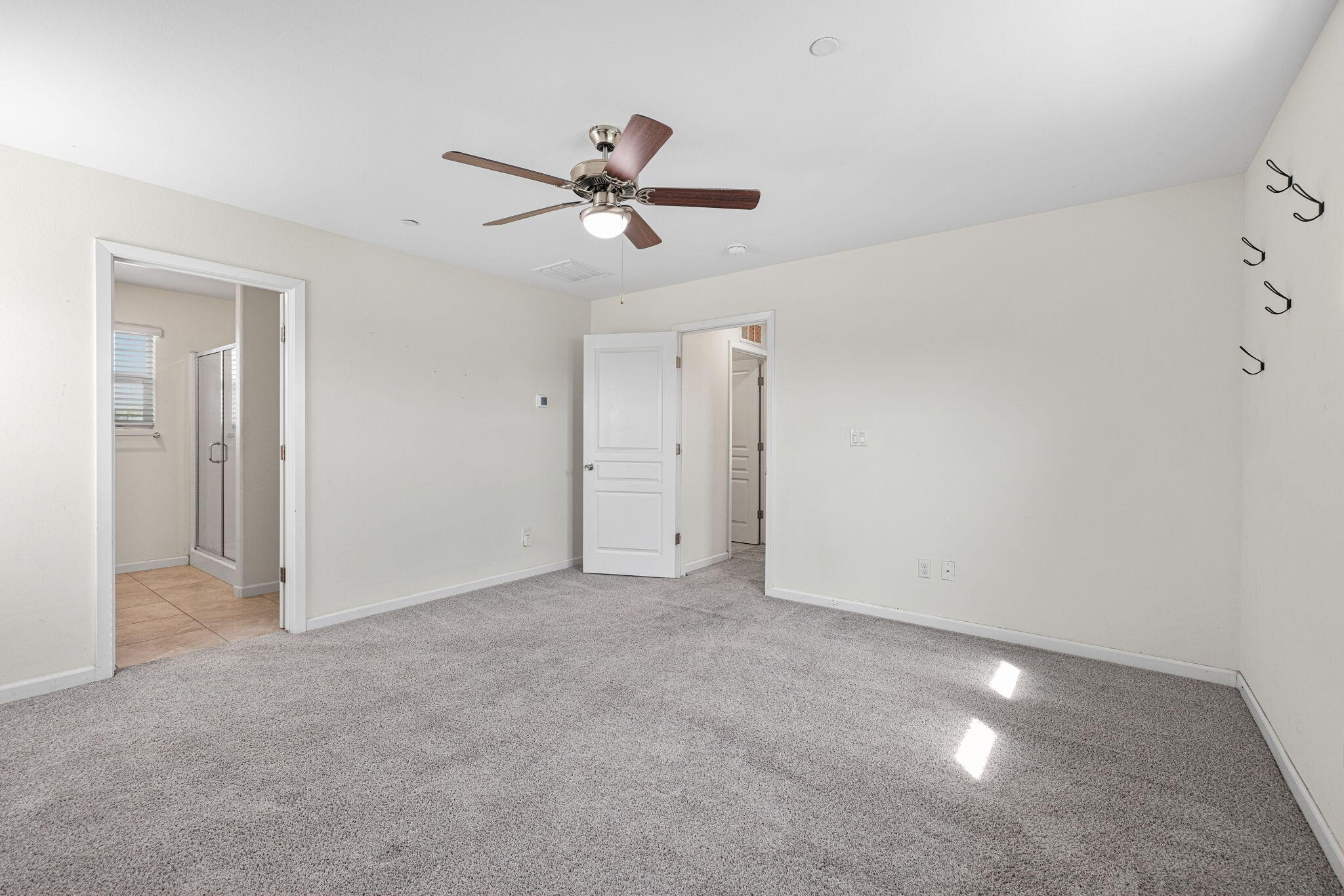 641 S Laguna St, Visalia, CA 93292