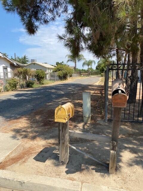 1222 E Terra Bella Ave, Pixley, CA 93256