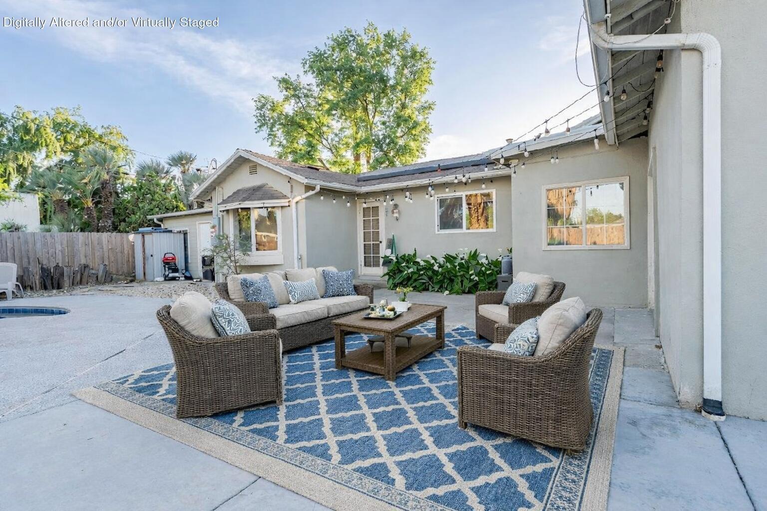 2090 Short Dr, Hanford, CA 93230