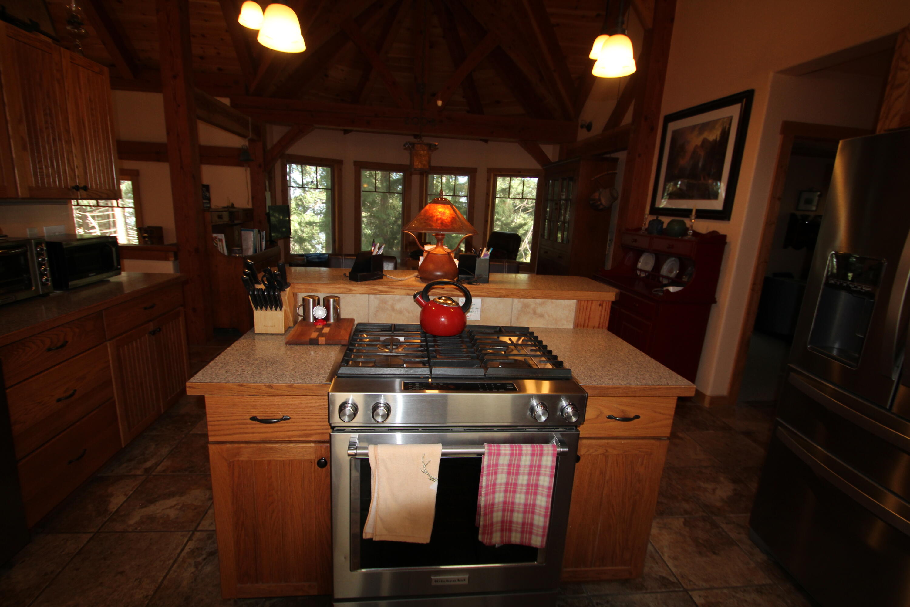 54838 Ponderosa Dr, Springville, CA 93265