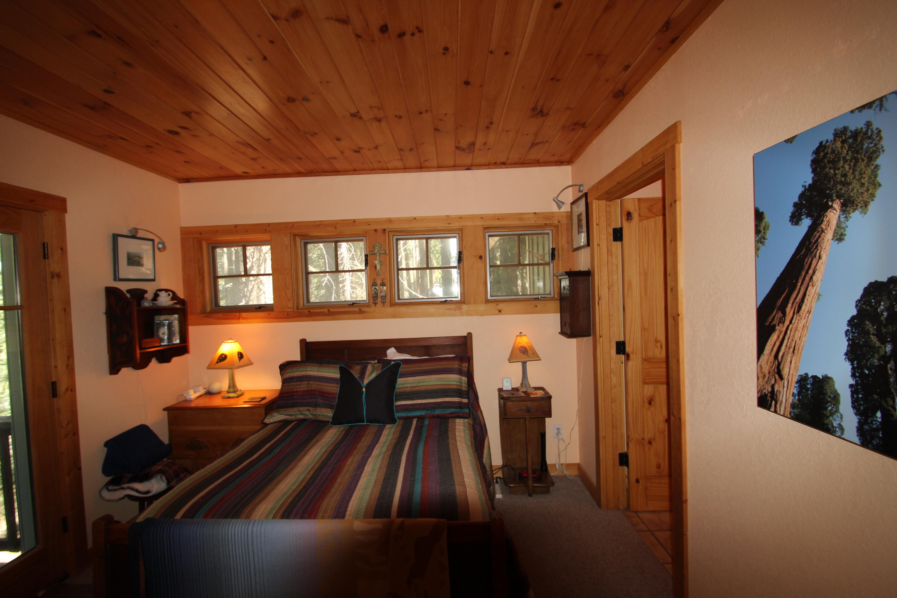 54838 Ponderosa Dr, Springville, CA 93265