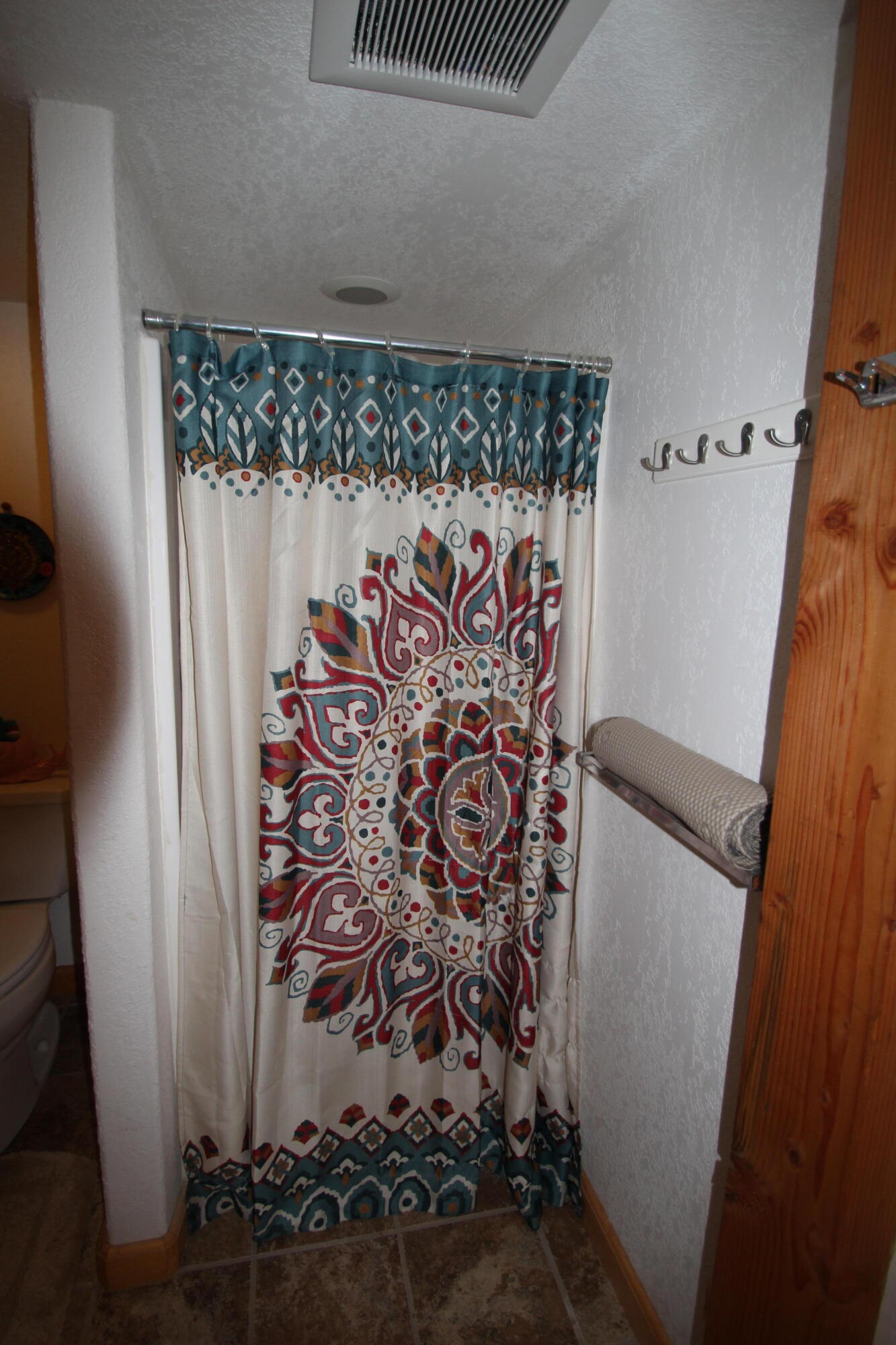 54838 Ponderosa Dr, Springville, CA 93265