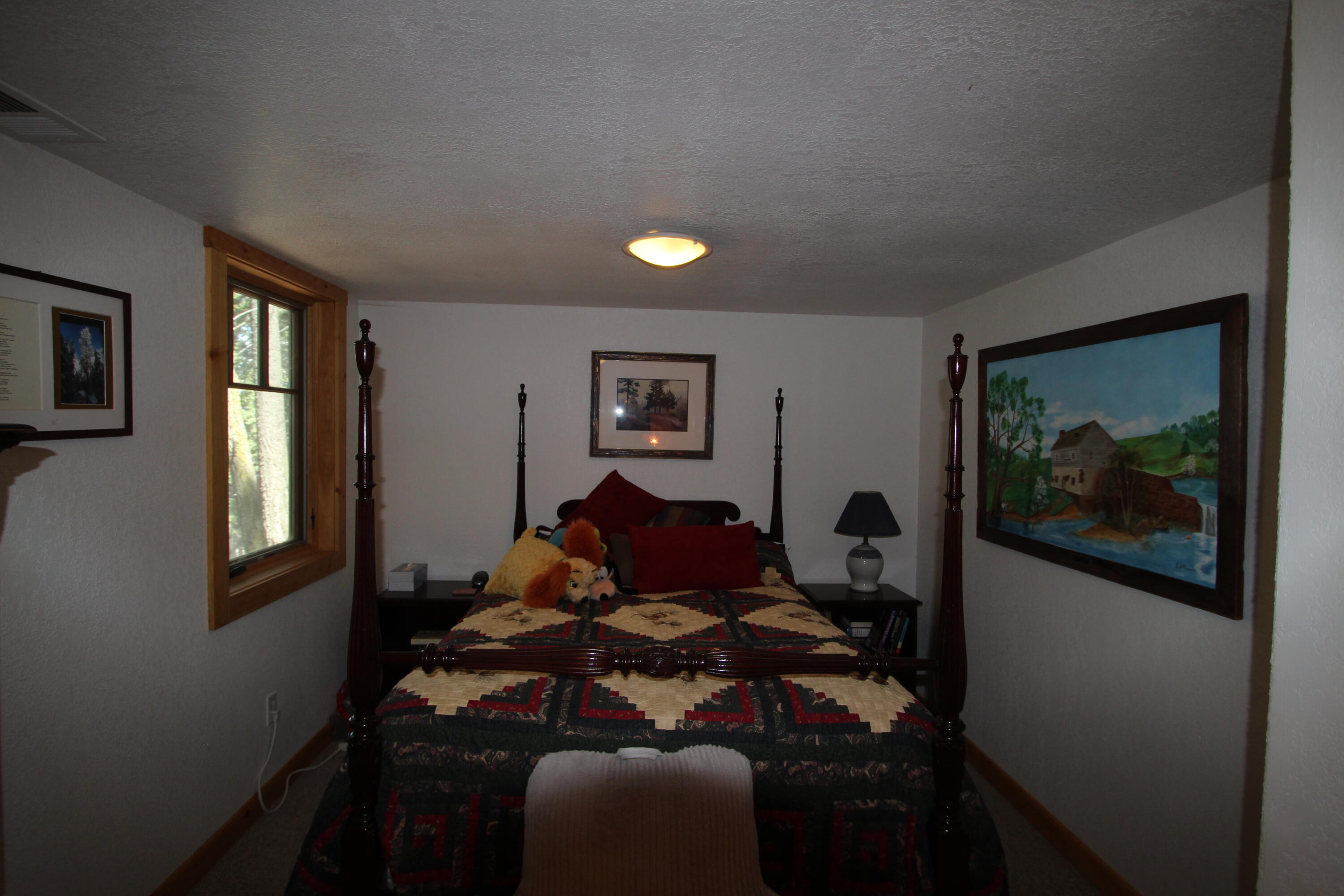 54838 Ponderosa Dr, Springville, CA 93265