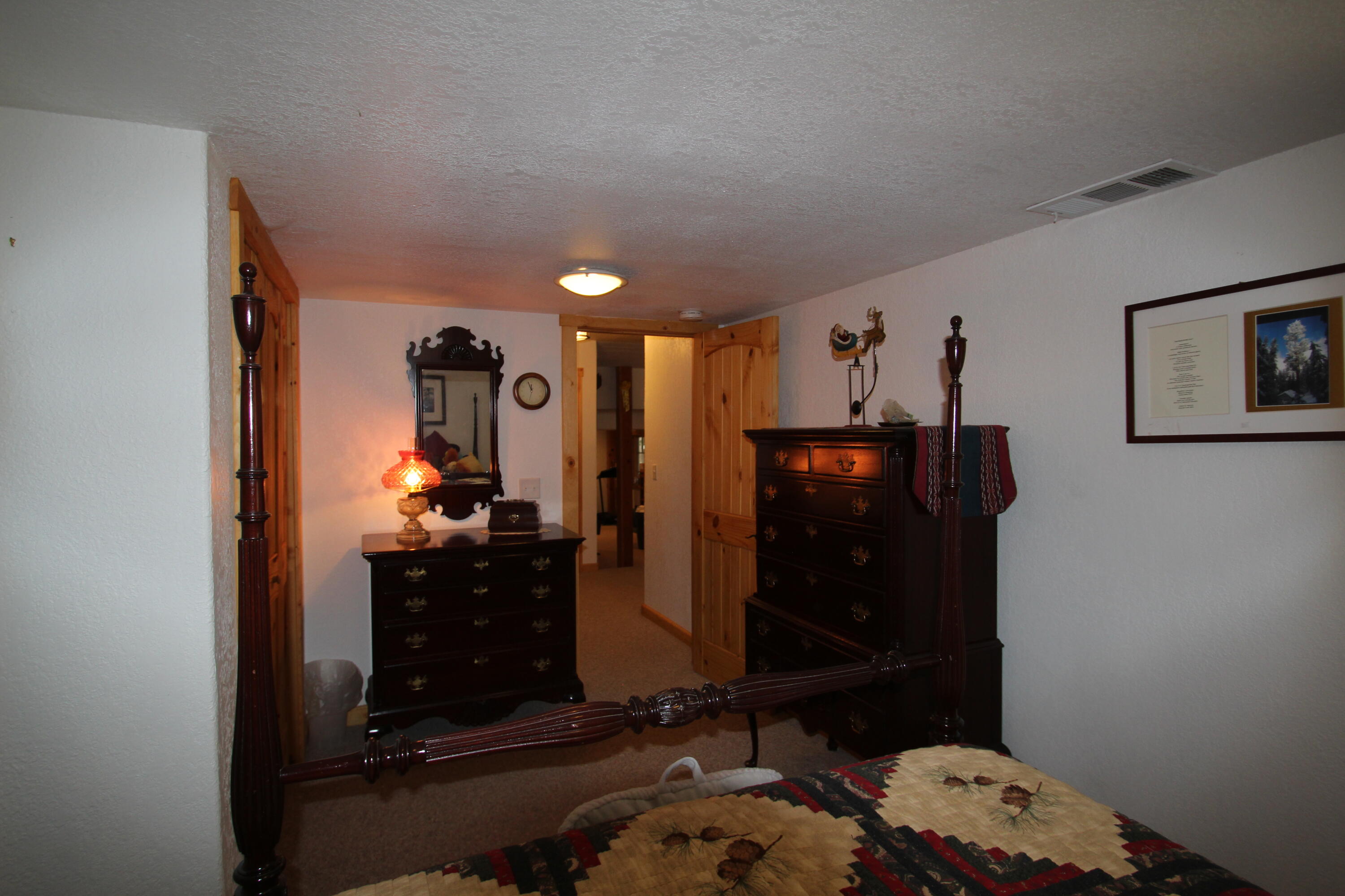 54838 Ponderosa Dr, Springville, CA 93265