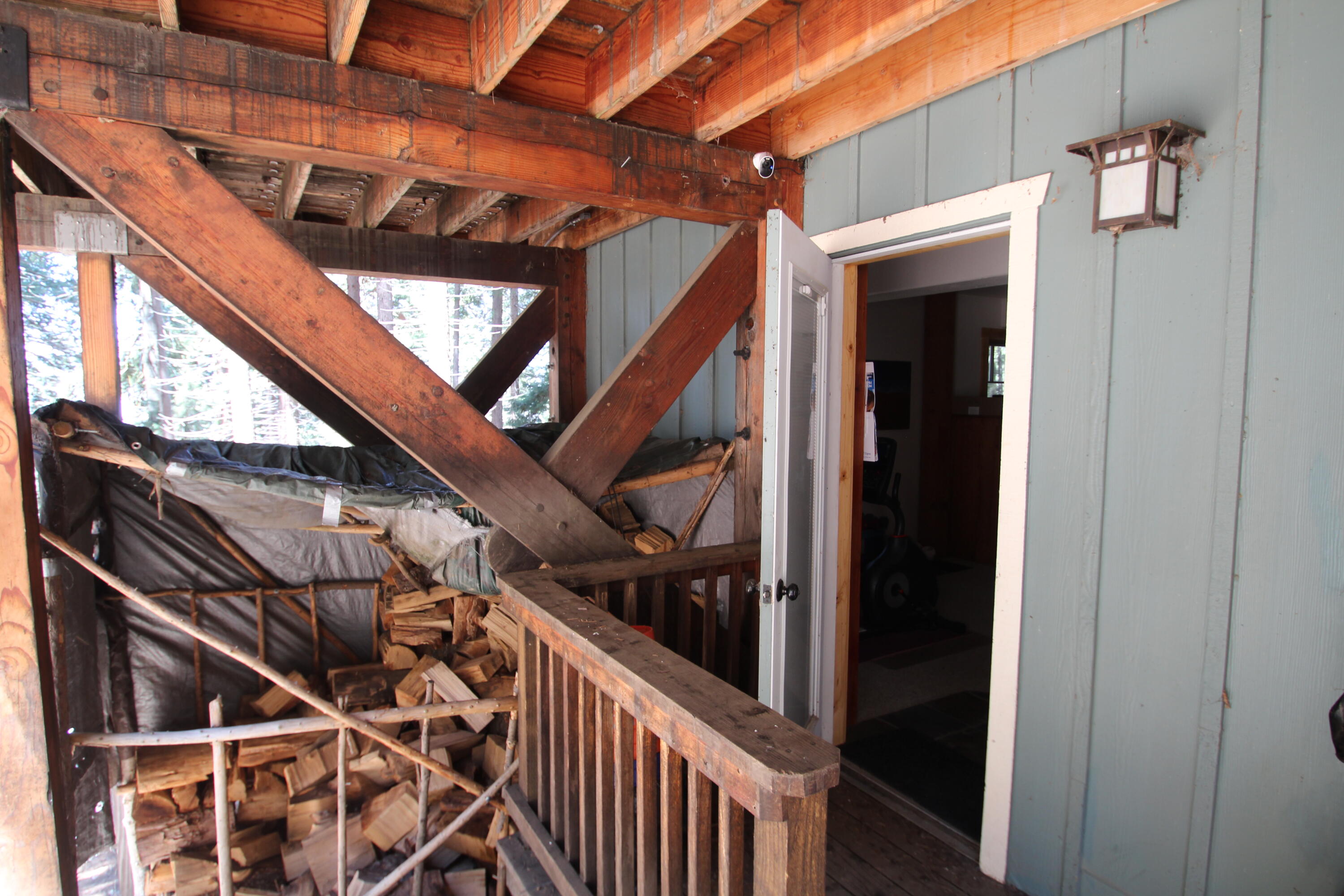 54838 Ponderosa Dr, Springville, CA 93265