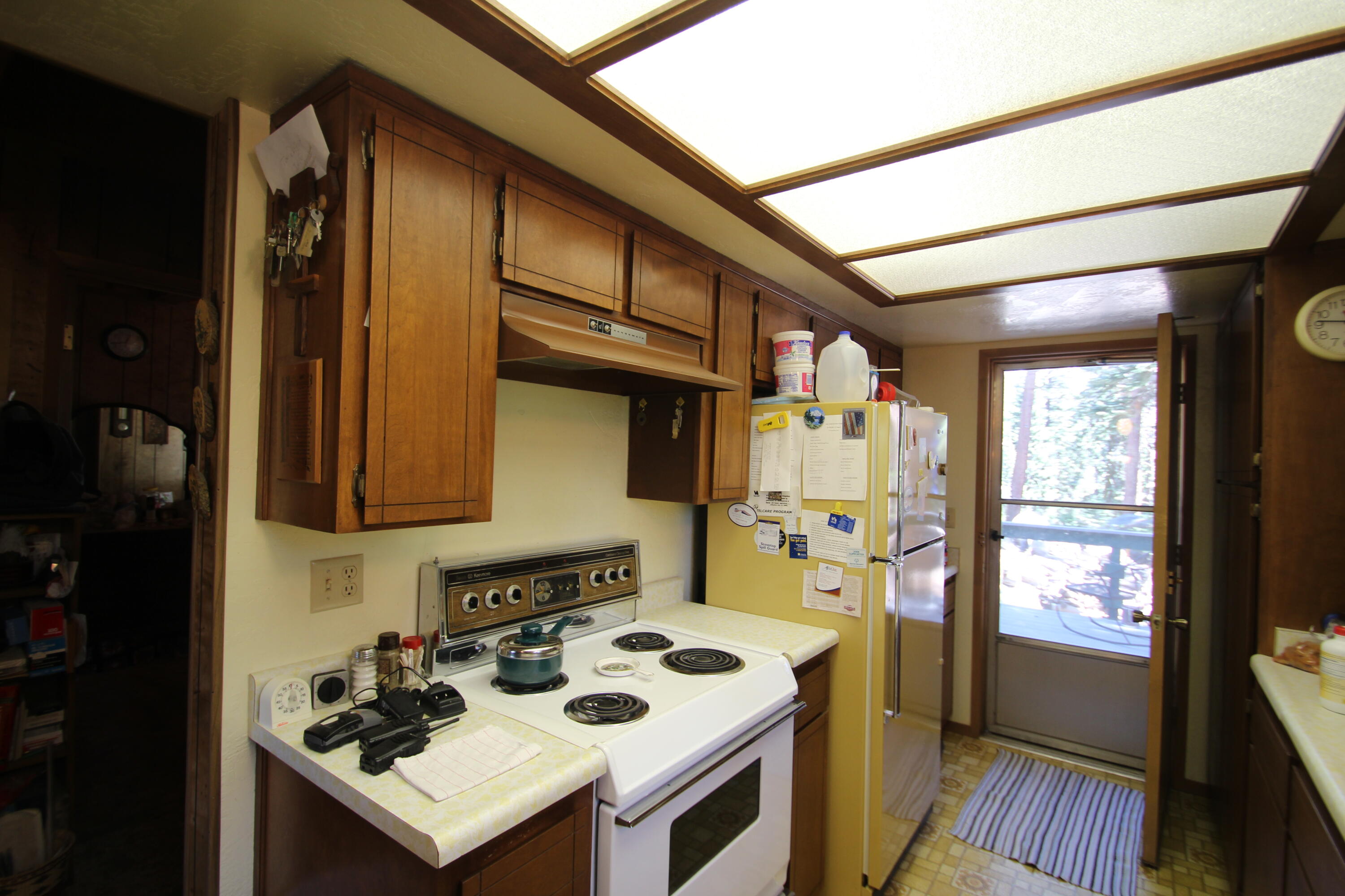 57941 Summit Dr, Ponderosa, CA 93265