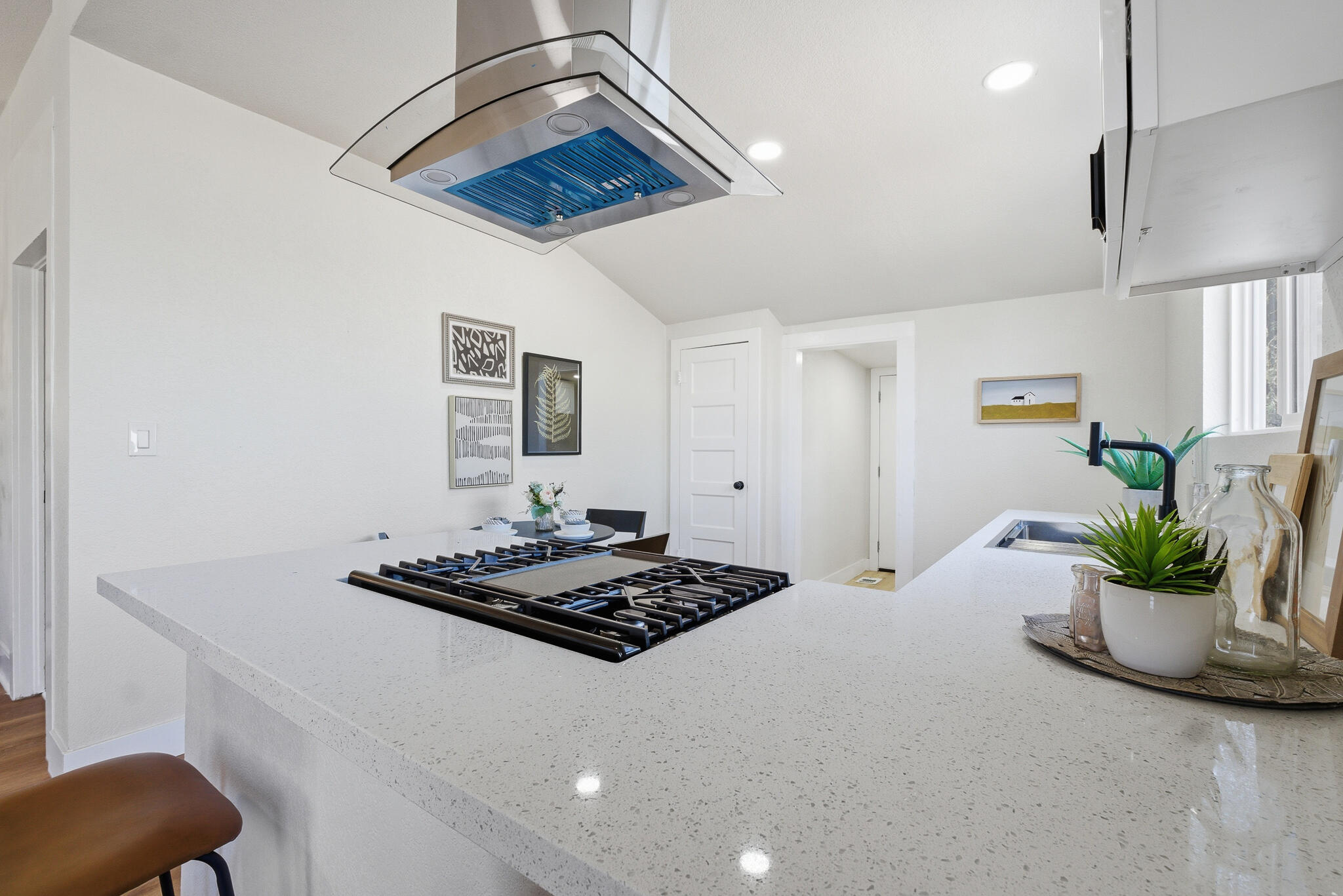 2232 Gaither St, Selma, CA 93662