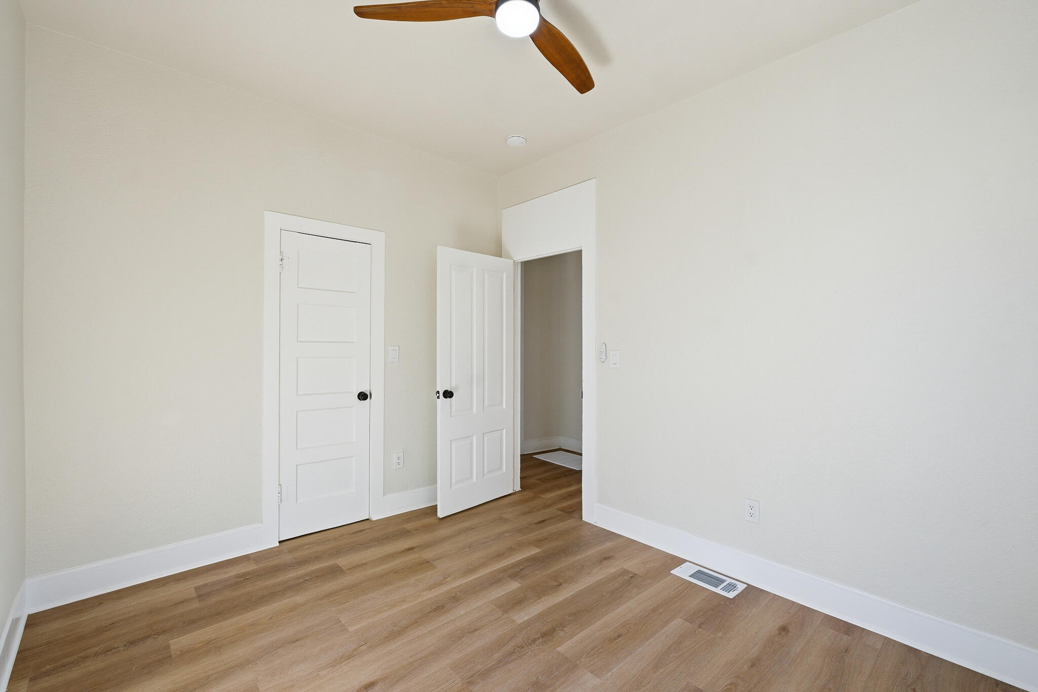 2232 Gaither St, Selma, CA 93662