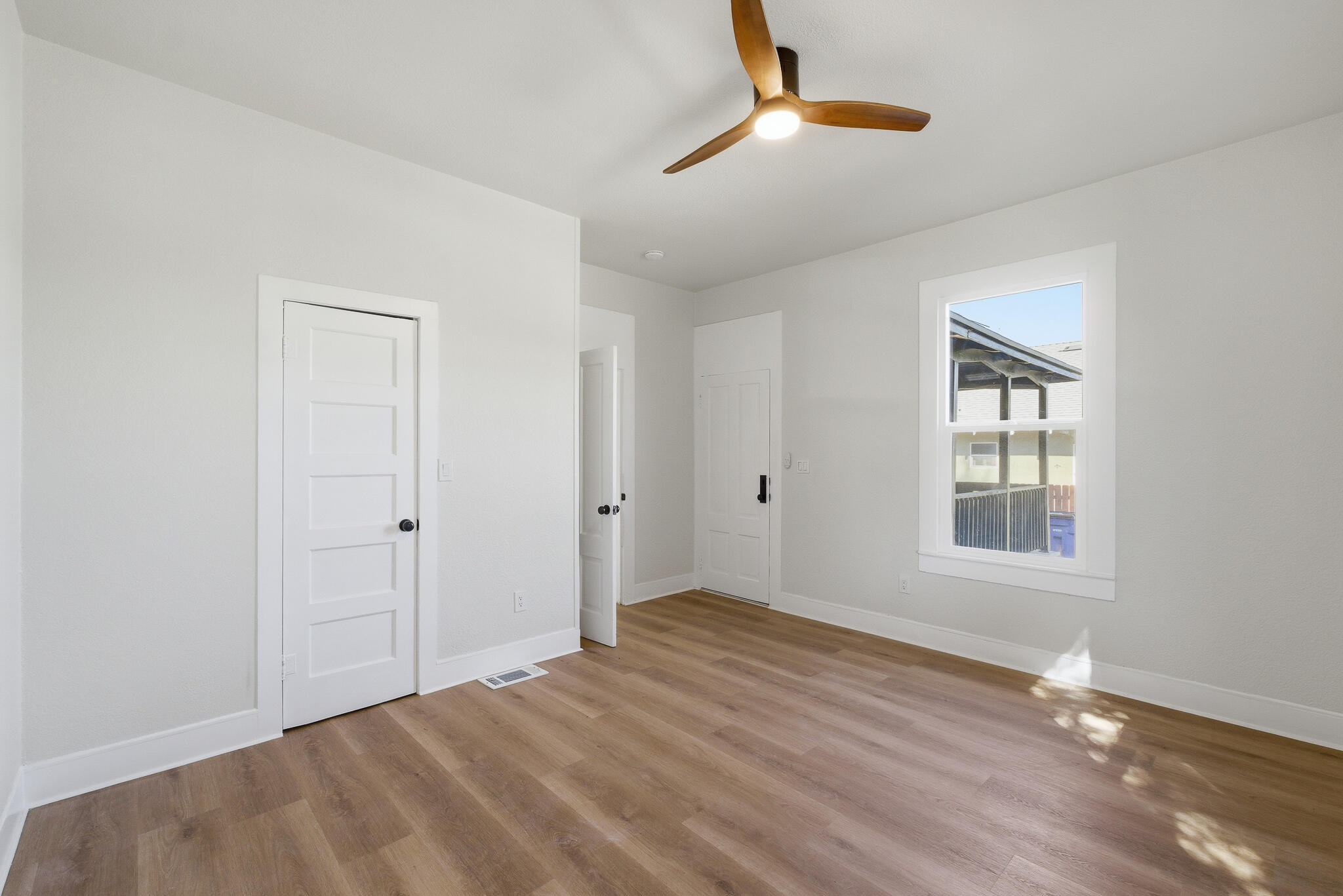 2232 Gaither St, Selma, CA 93662