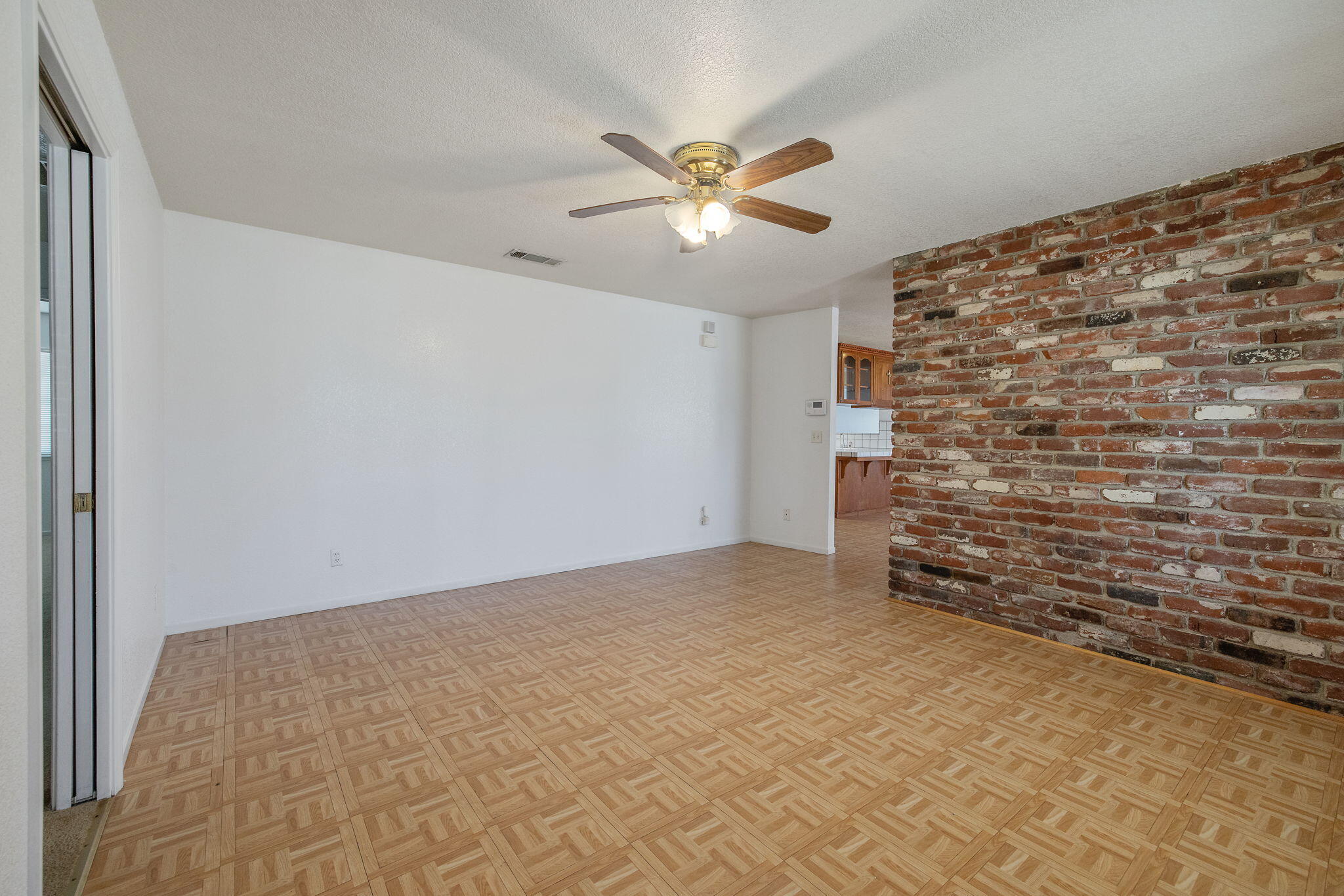 16808 Palmer Ave, Huron, CA 93234