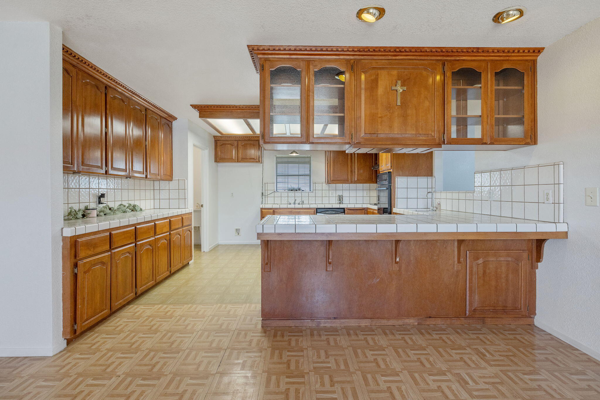 16808 Palmer Ave, Huron, CA 93234