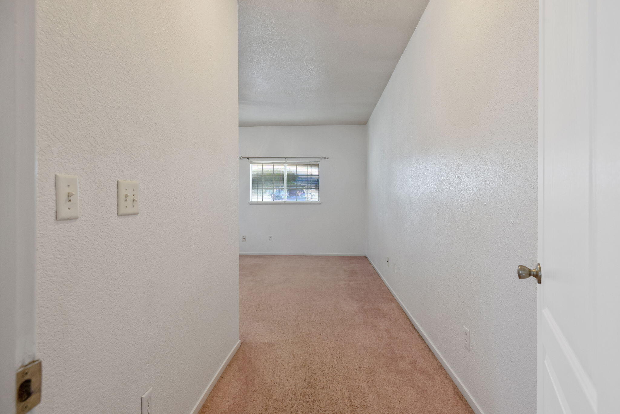 16808 Palmer Ave, Huron, CA 93234