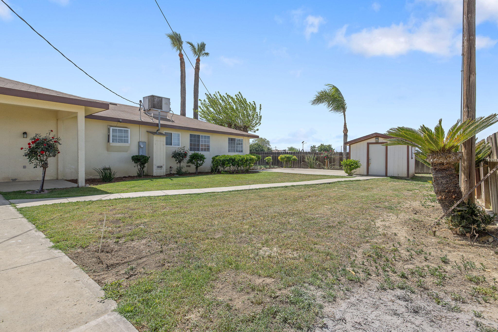 16808 Palmer Ave, Huron, CA 93234