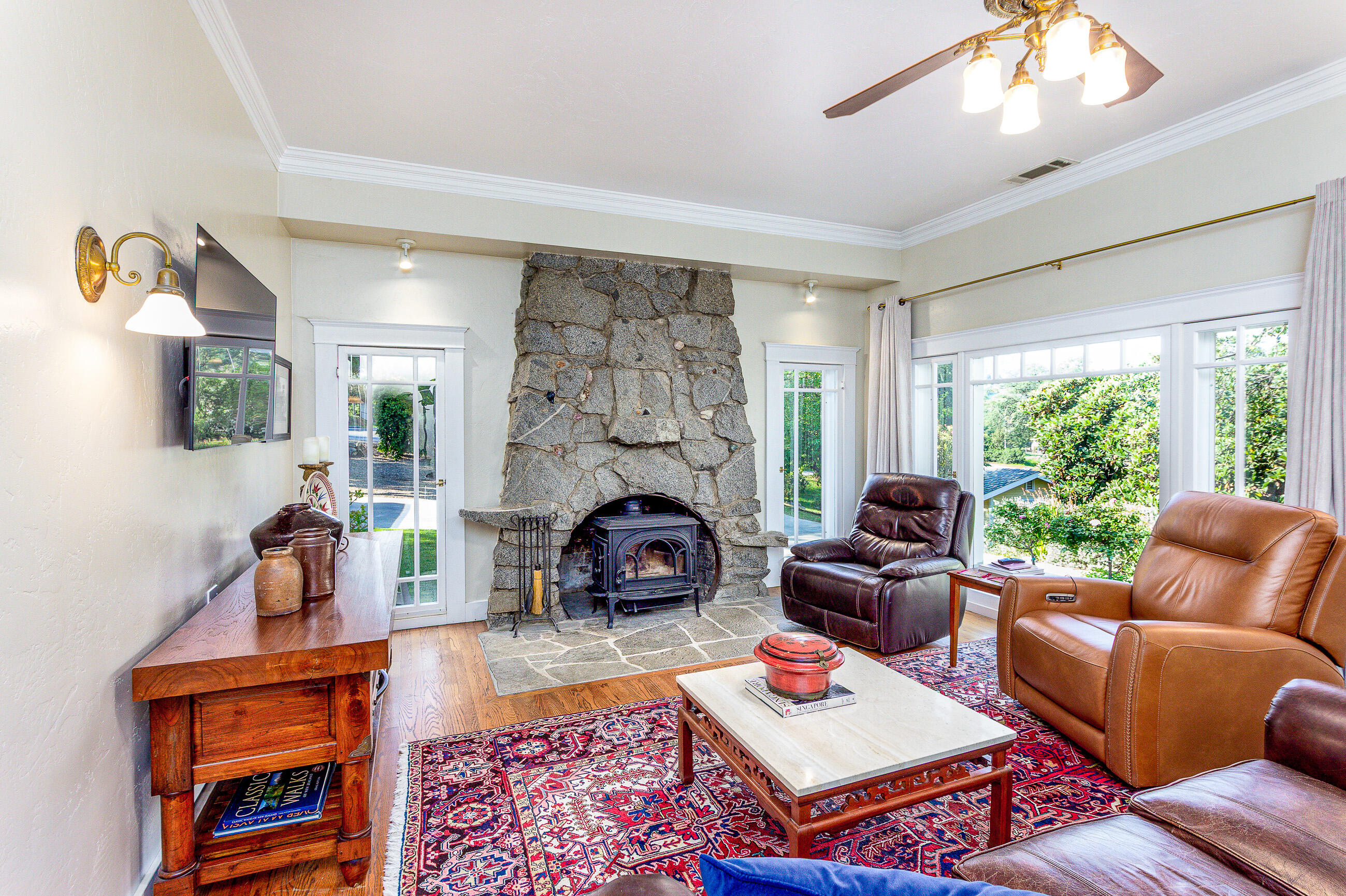 40926 Old Three Rivers Rd, Three Rivers, CA 93271