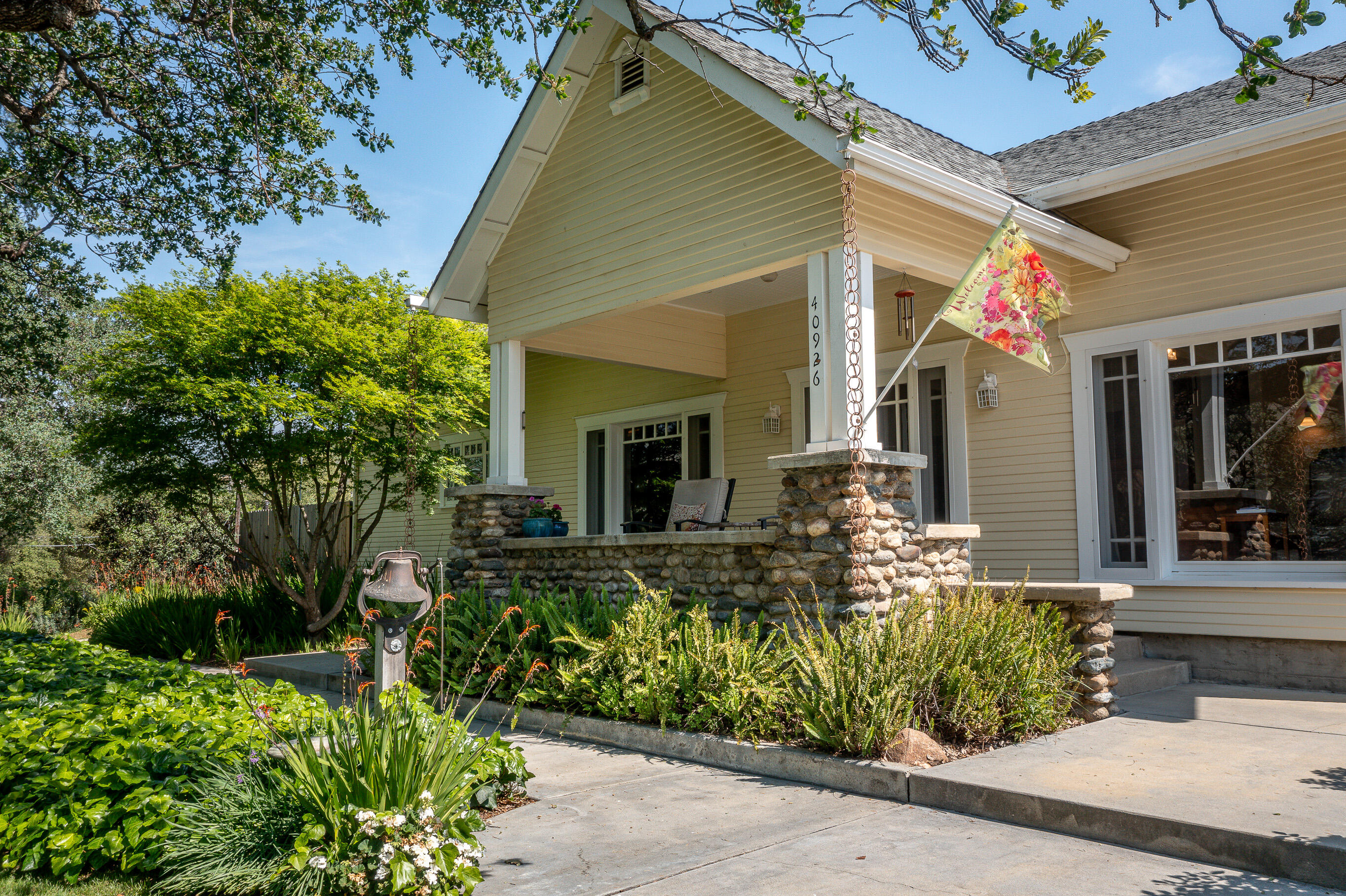 40926 Old Three Rivers Rd, Three Rivers, CA 93271