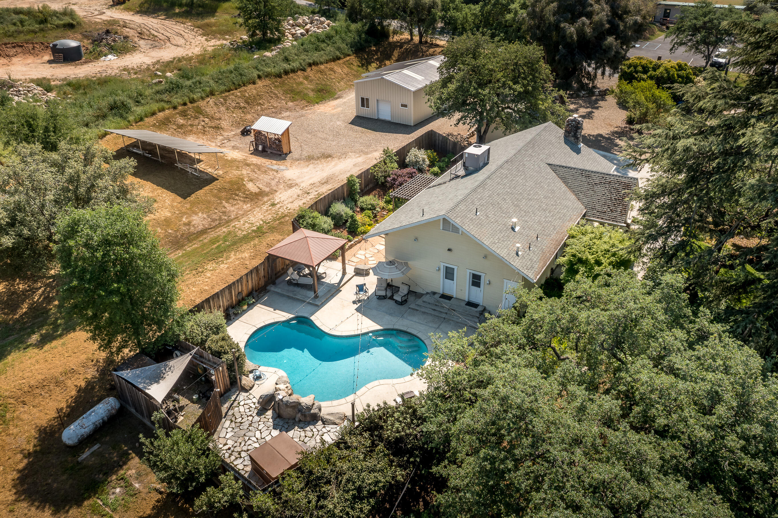 40926 Old Three Rivers Rd, Three Rivers, CA 93271