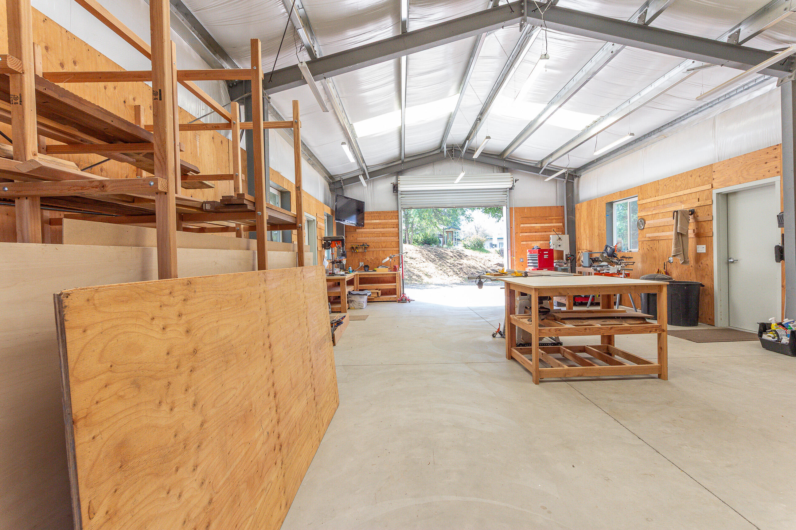 40926 Old Three Rivers Rd, Three Rivers, CA 93271