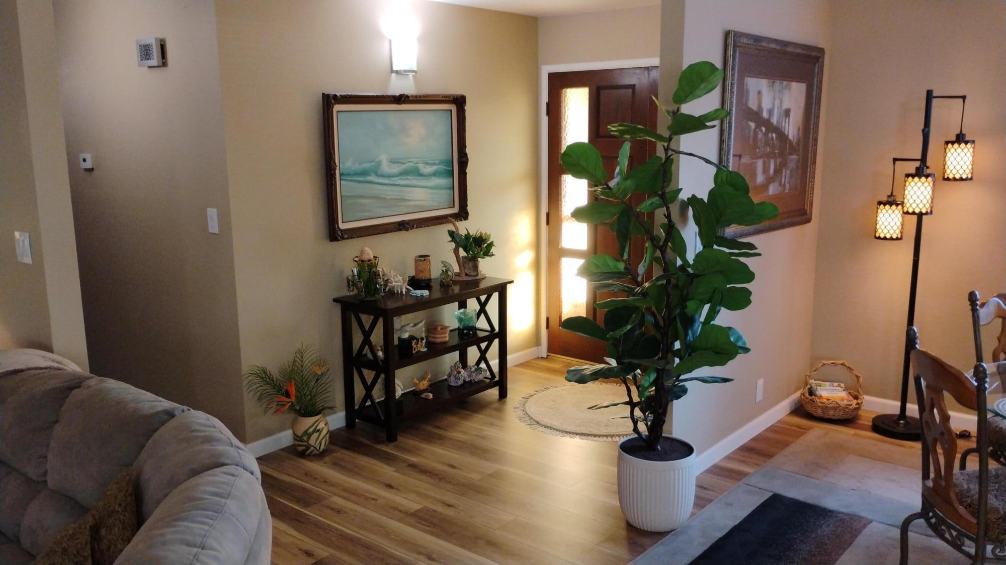 4132 W Robinwood Ave, Visalia, CA 93291