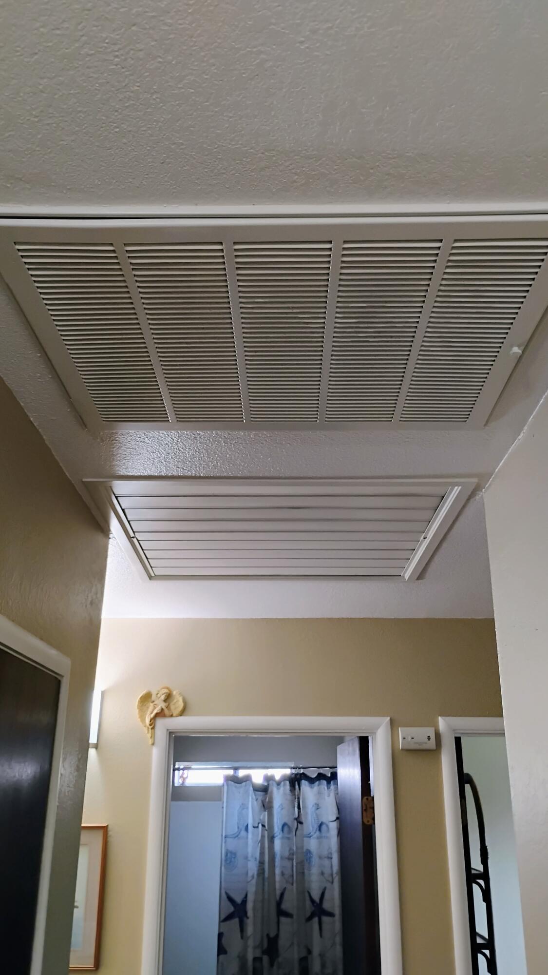 4132 W Robinwood Ave, Visalia, CA 93291