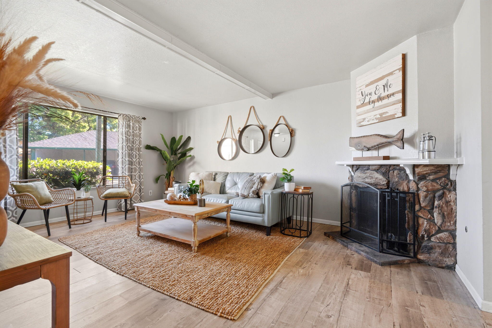 331 N Capitola Ct #4, Porterville, CA 93257