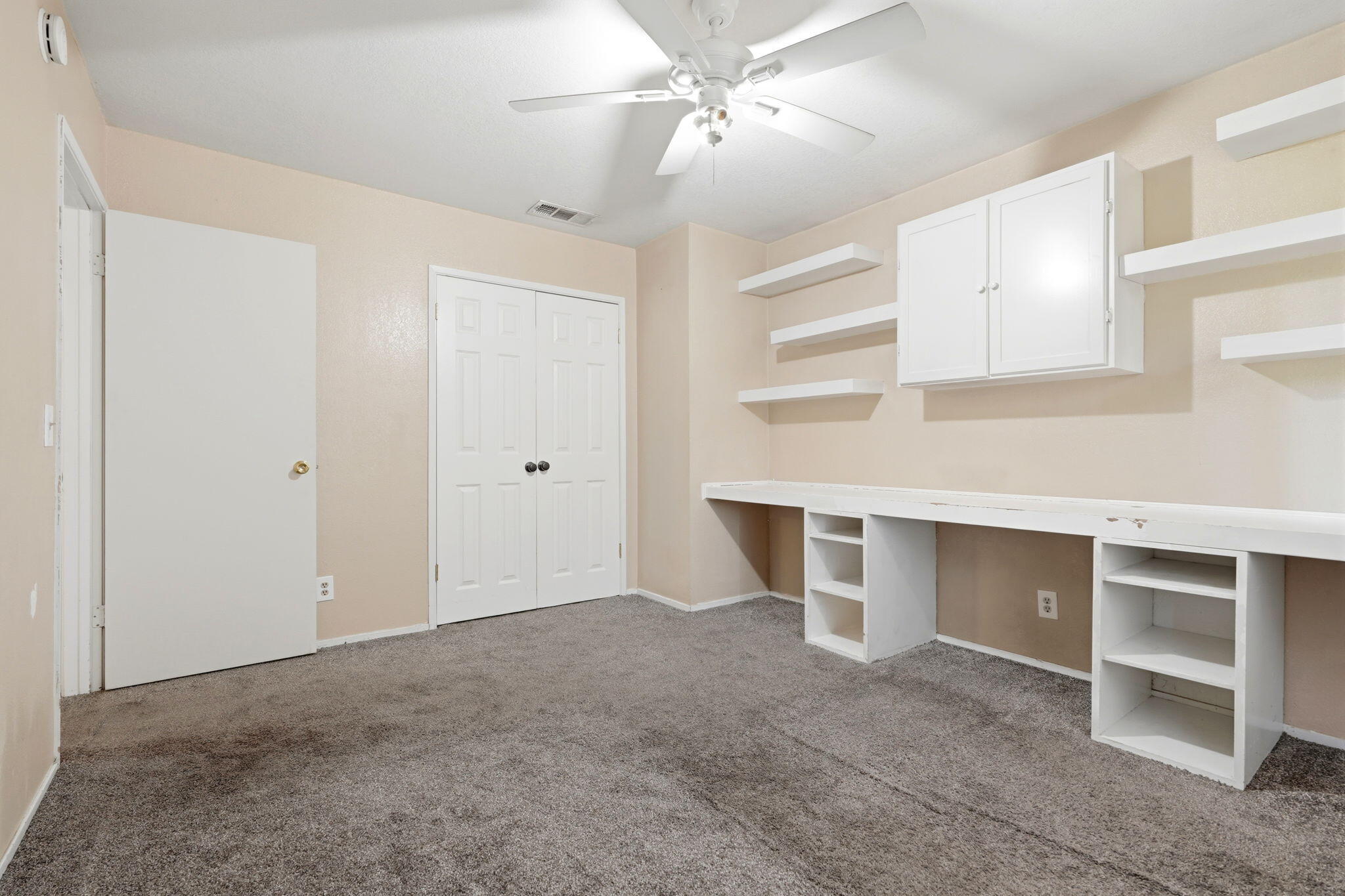 331 N Capitola Ct #4, Porterville, CA 93257