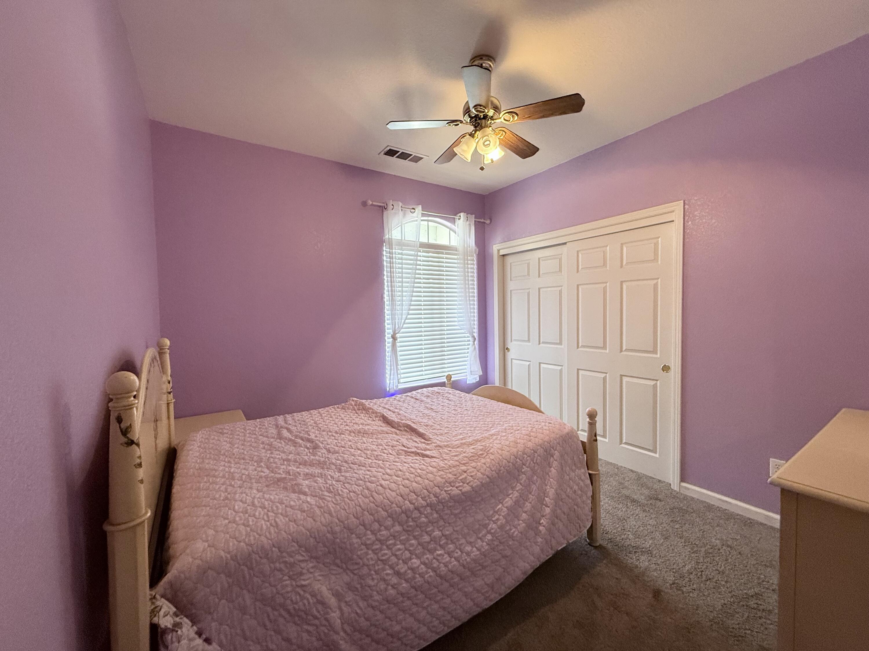 2537 W Clinton Ave, Visalia, CA 93291