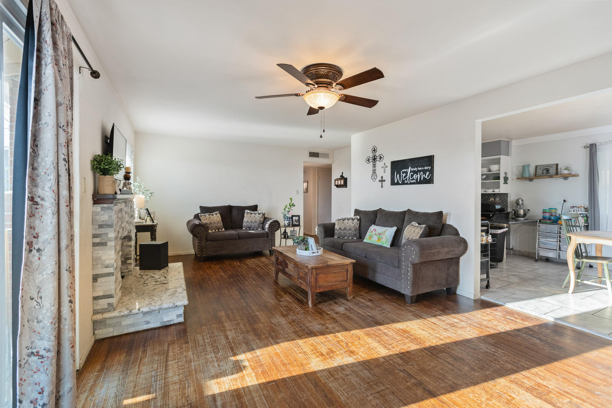 1043 N Highland Dr, Porterville, CA 93257