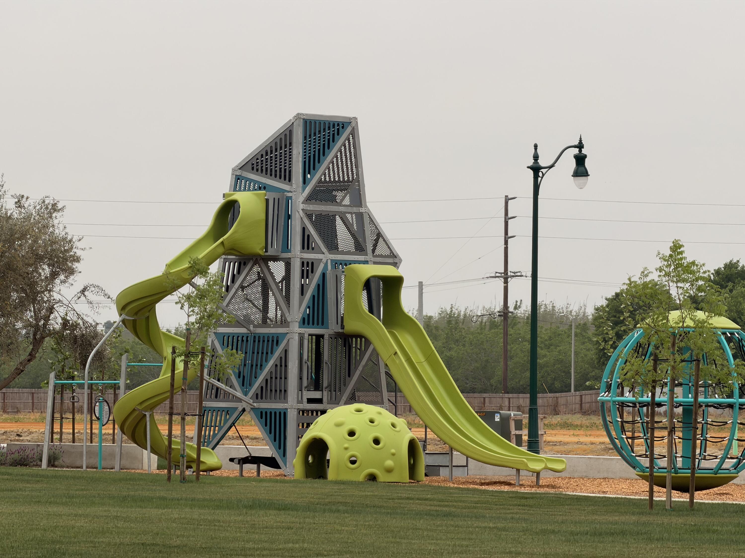 6605 W Wood Dr #Lot1050, Visalia, CA 93277