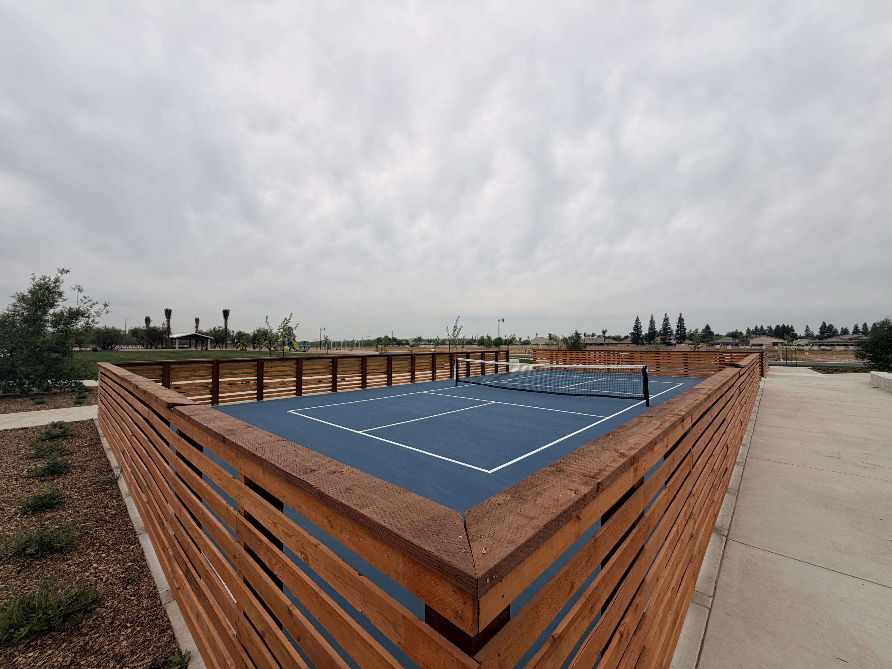 6605 W Wood Dr #Lot1050, Visalia, CA 93277