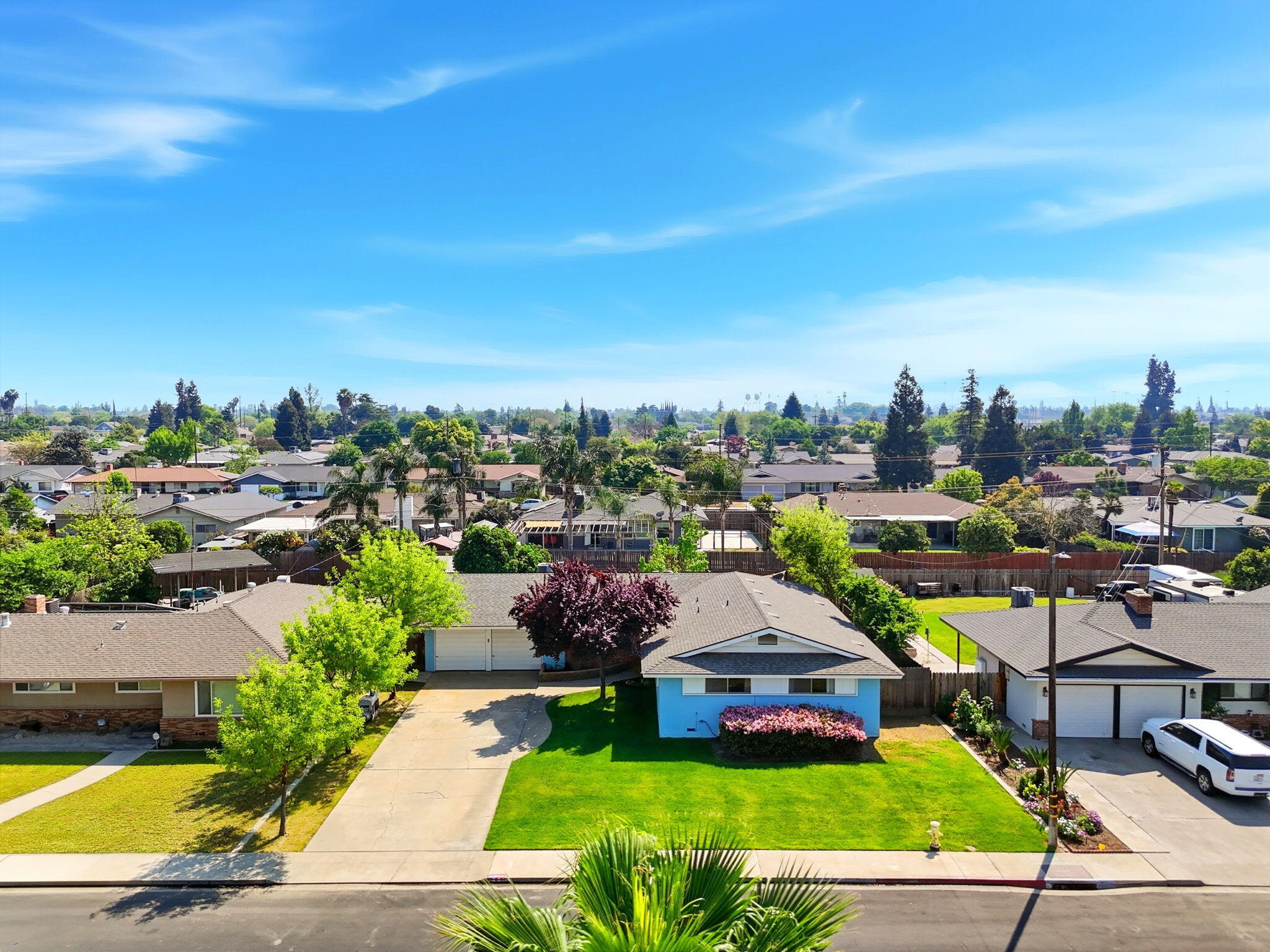 289 W Cypress Ave, Reedley, CA 93654