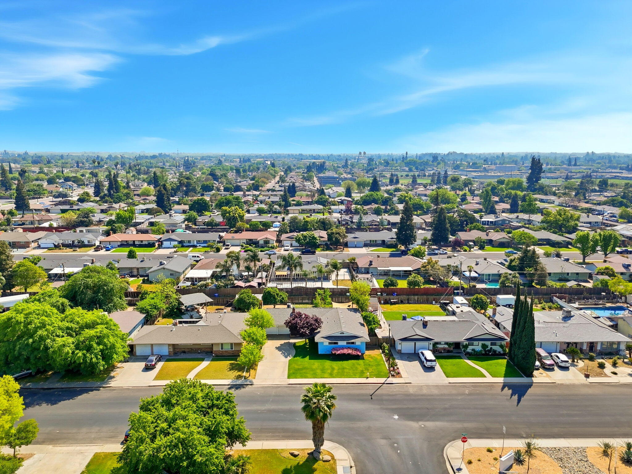 289 W Cypress Ave, Reedley, CA 93654