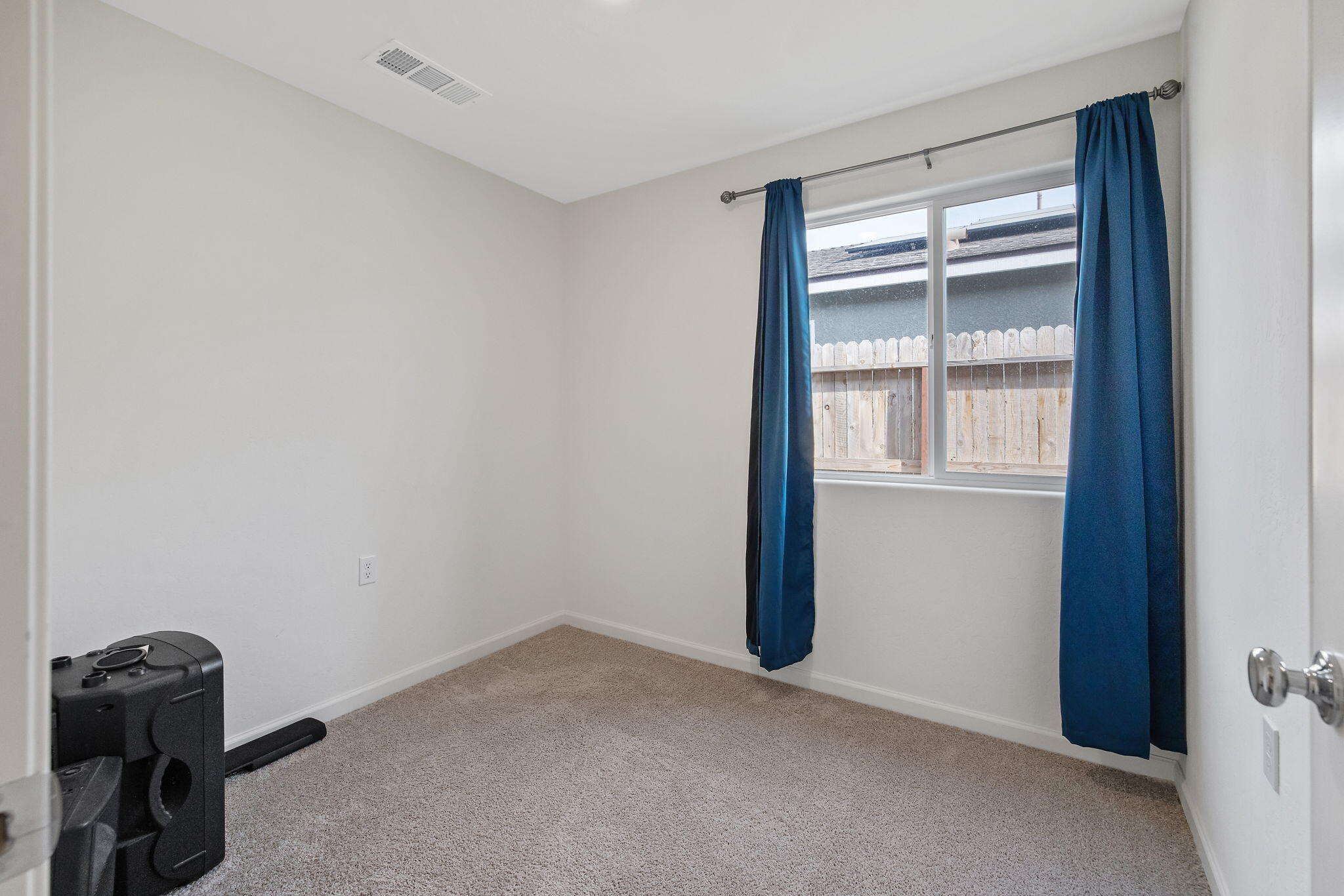 725 James Ave, Corcoran, CA 93212