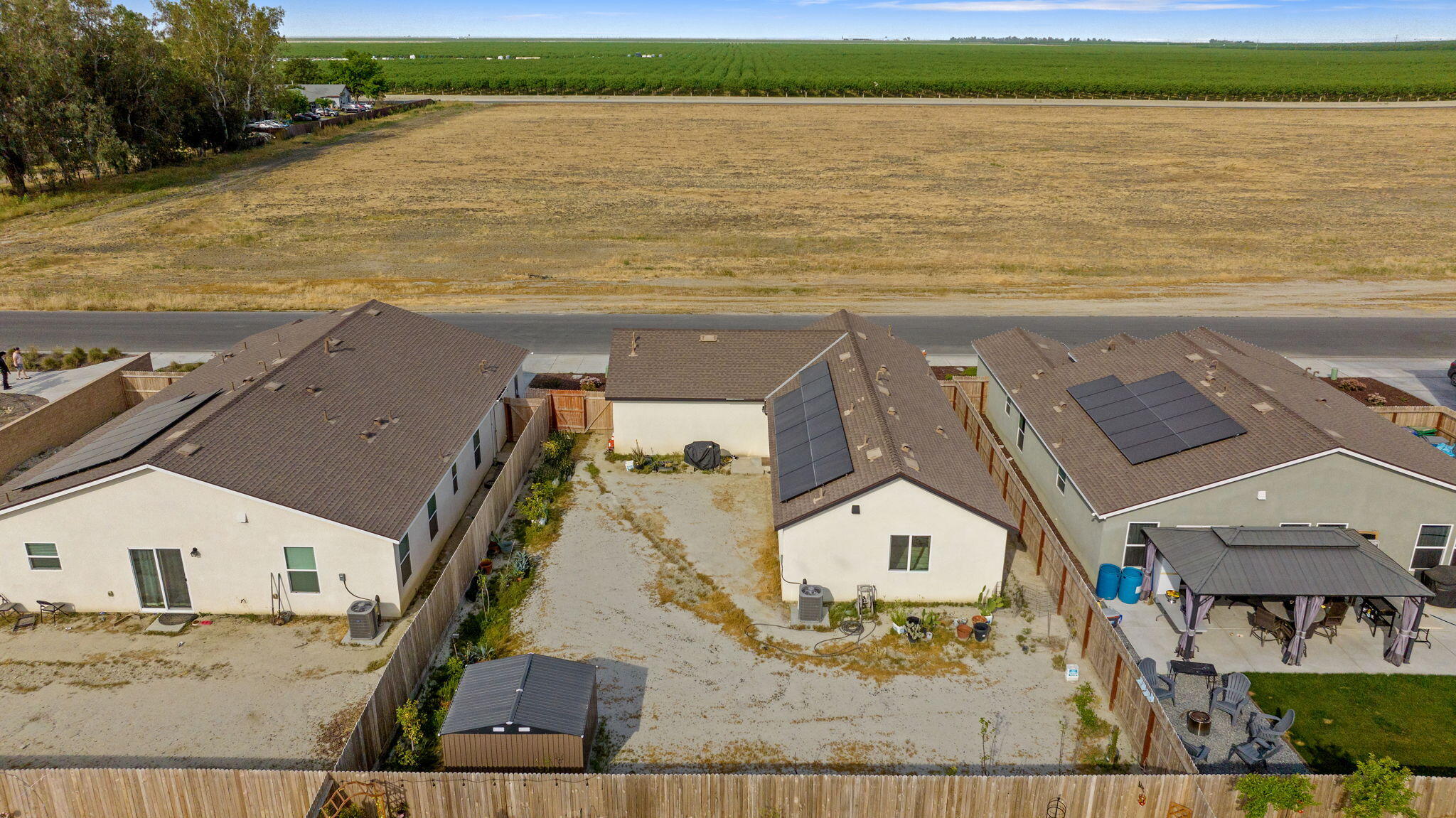 725 James Ave, Corcoran, CA 93212