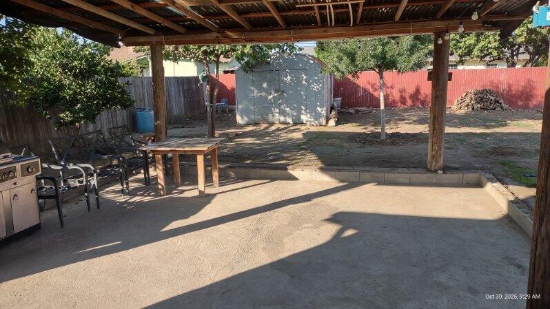 1363 S State St, Porterville, CA 93257