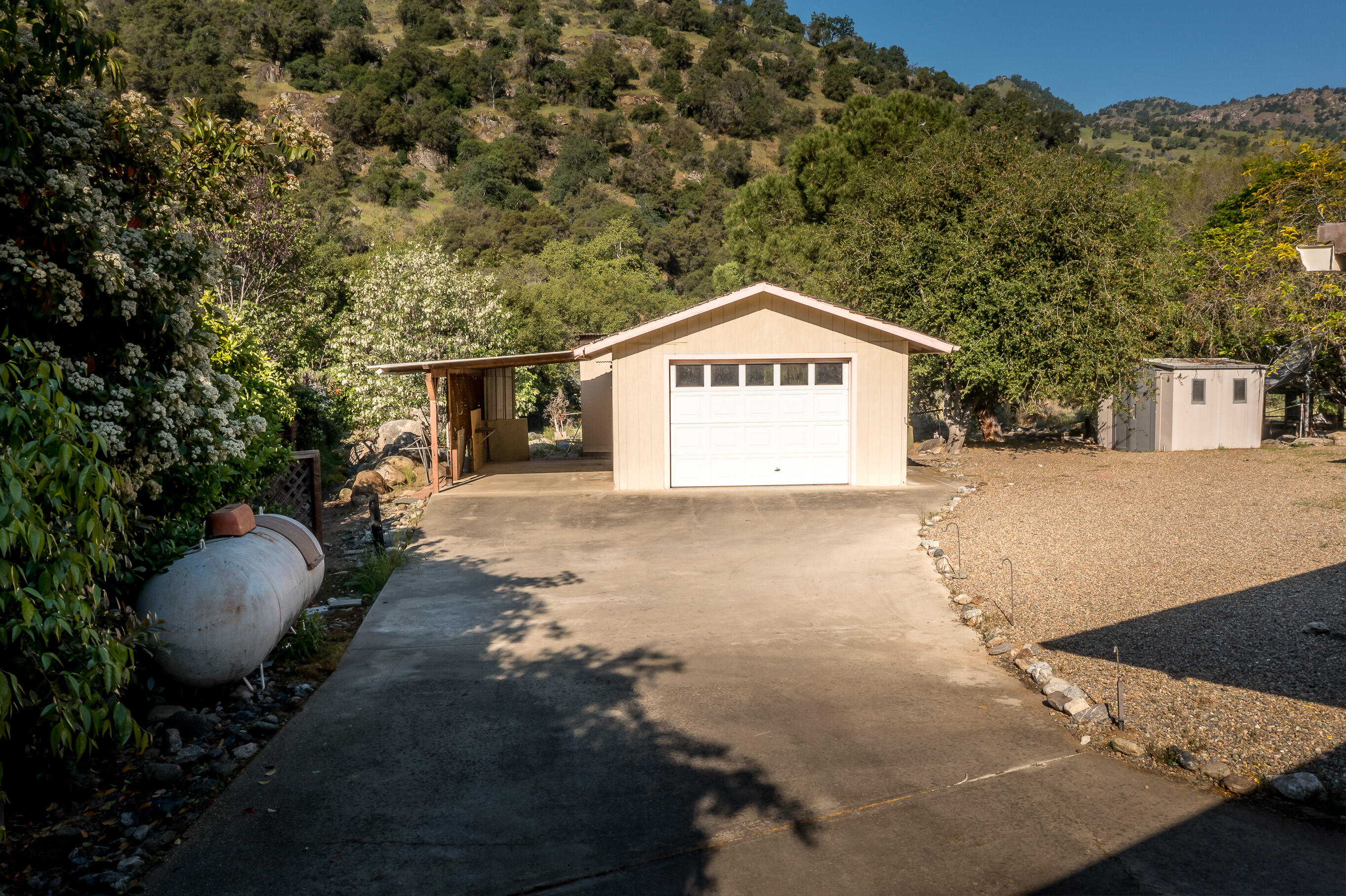 44335 North Fork, Three Rivers, CA 93271