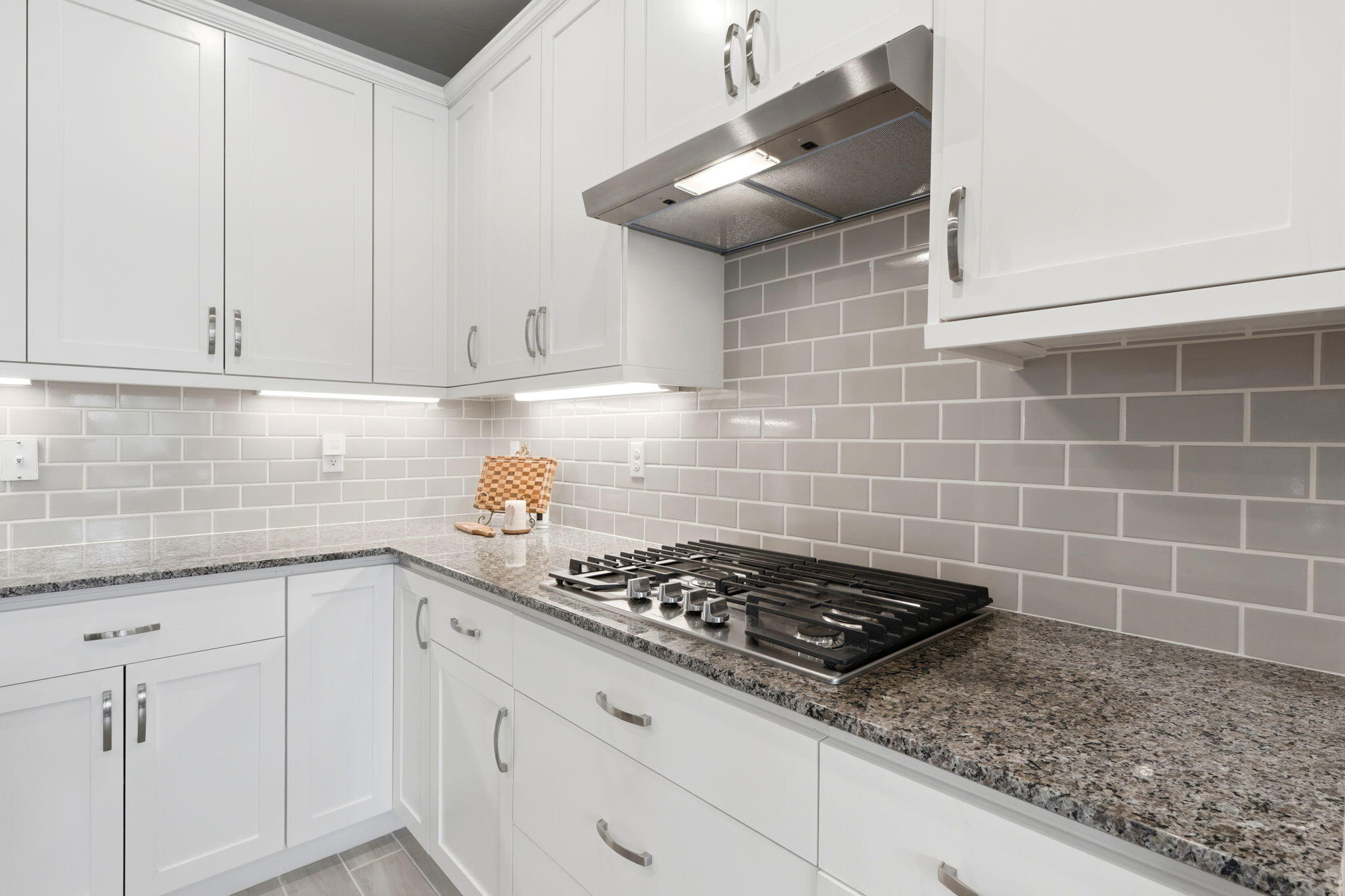 4432 S University St, Visalia, CA 93277