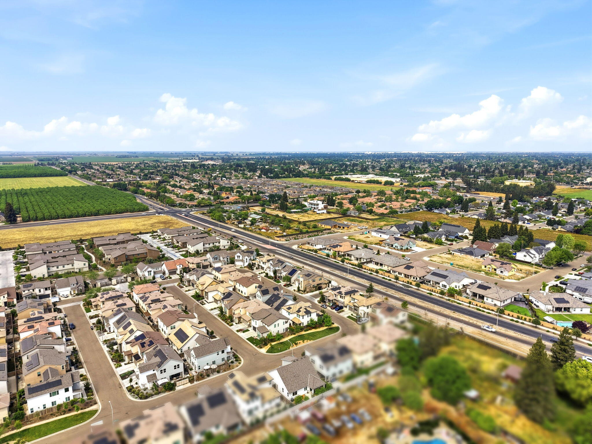 4432 S University St, Visalia, CA 93277