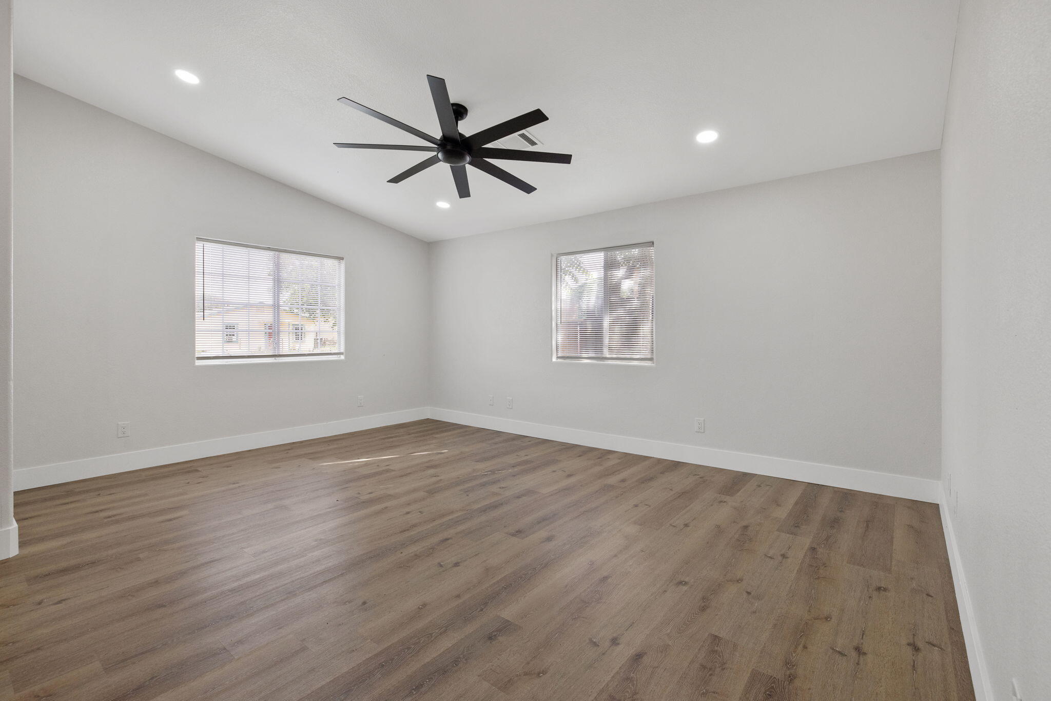 2113 Garvey Ave, Corcoran, CA 93212