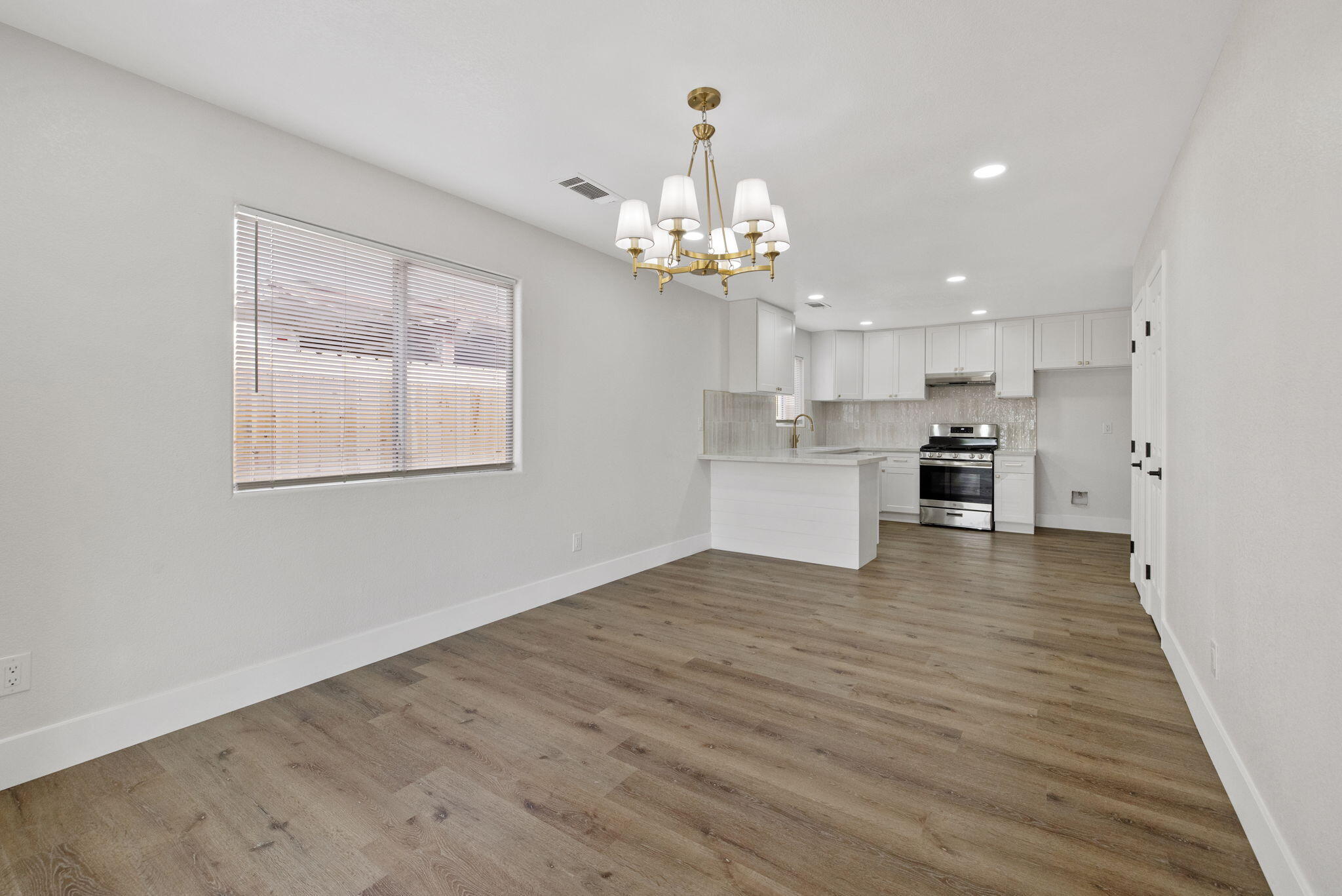 2113 Garvey Ave, Corcoran, CA 93212