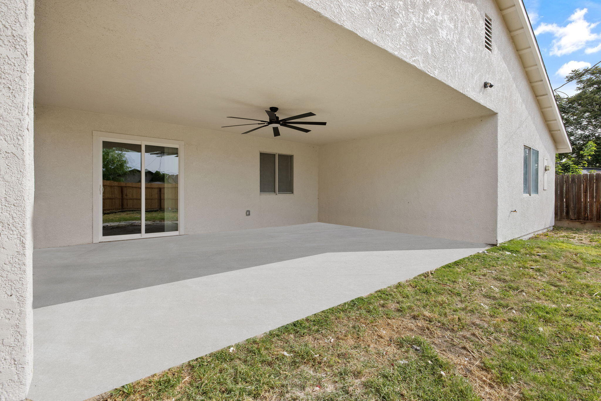 2113 Garvey Ave, Corcoran, CA 93212