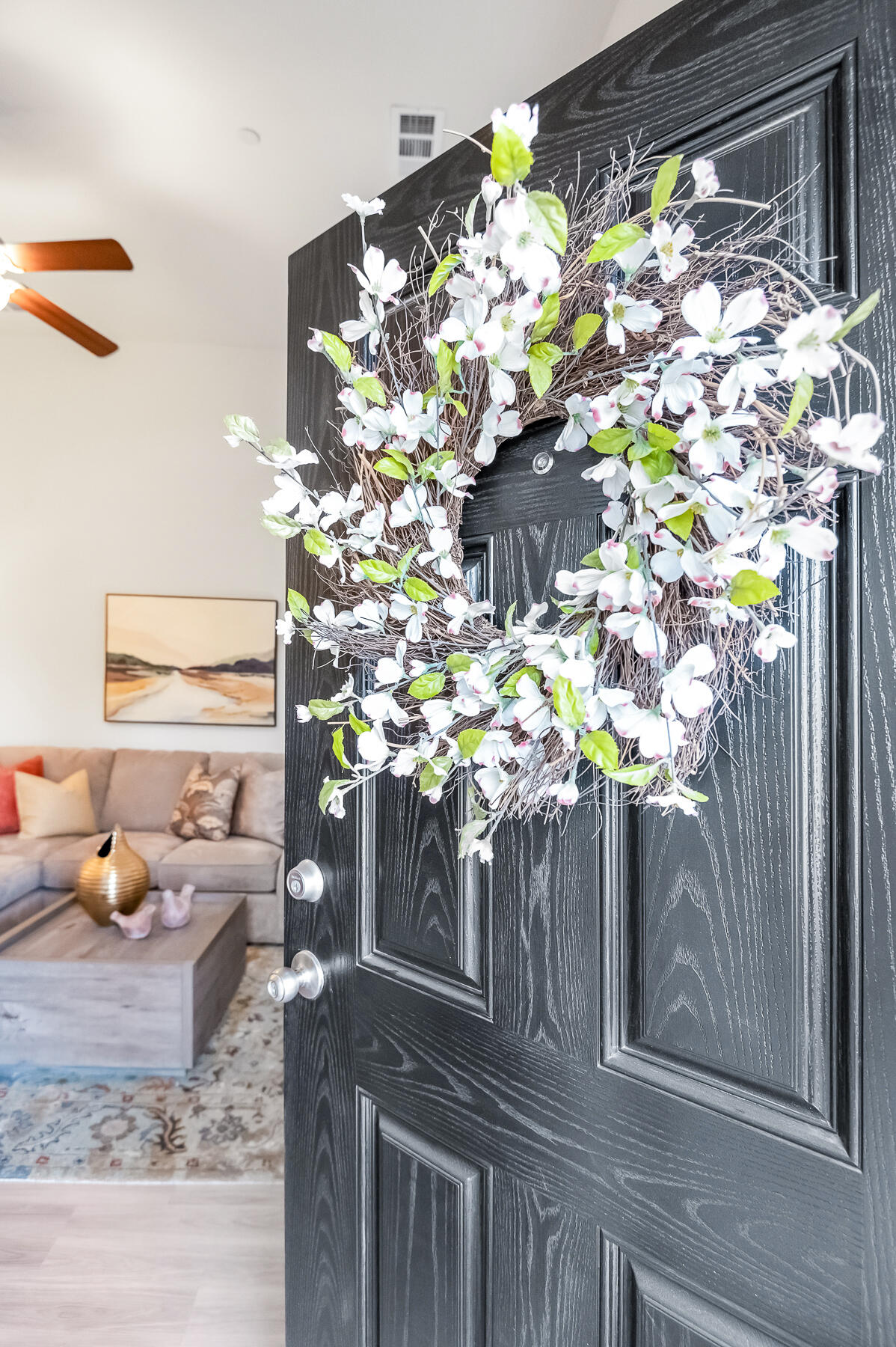 4140 E Kaweah Ave, Visalia, CA 93292