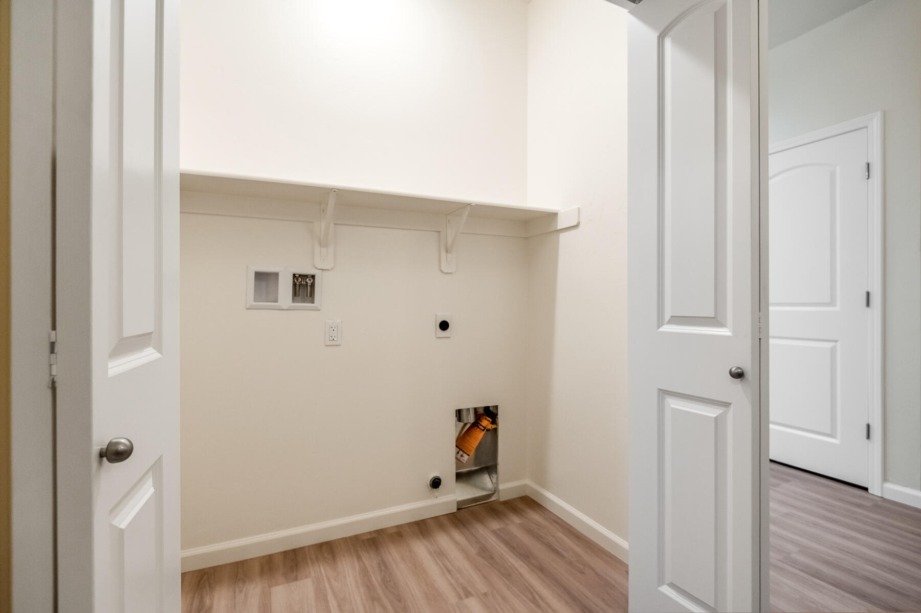 4140 E Kaweah Ave, Visalia, CA 93292