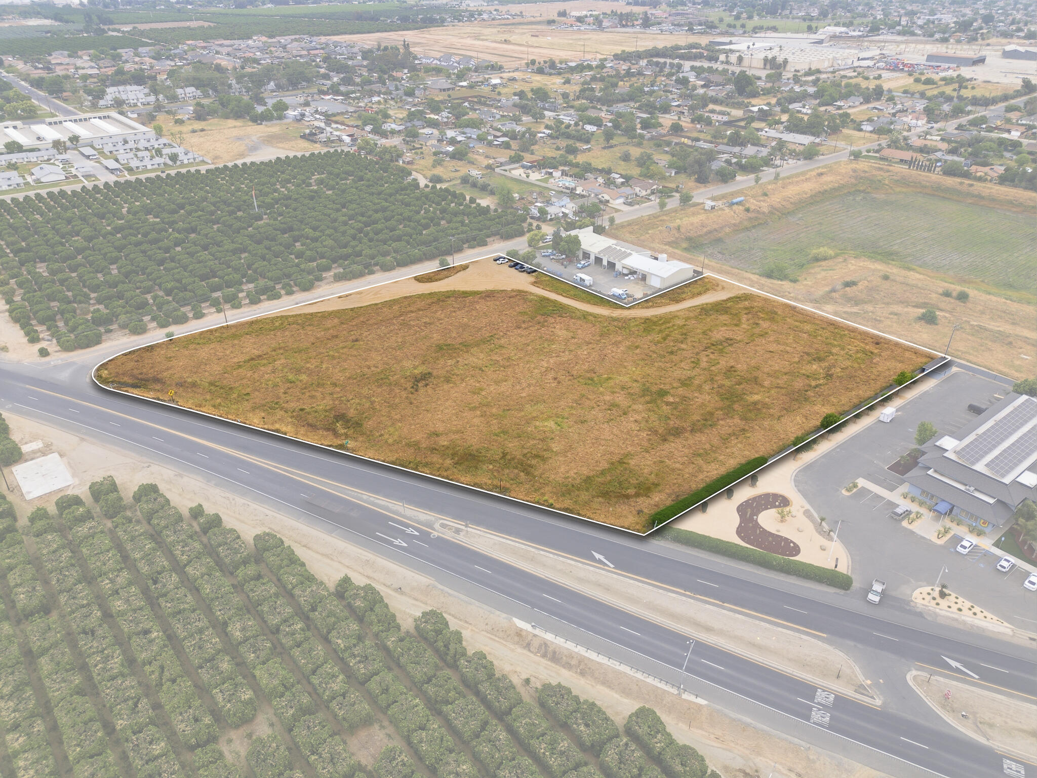 0 W Mariposa St, Lindsay, CA 93247