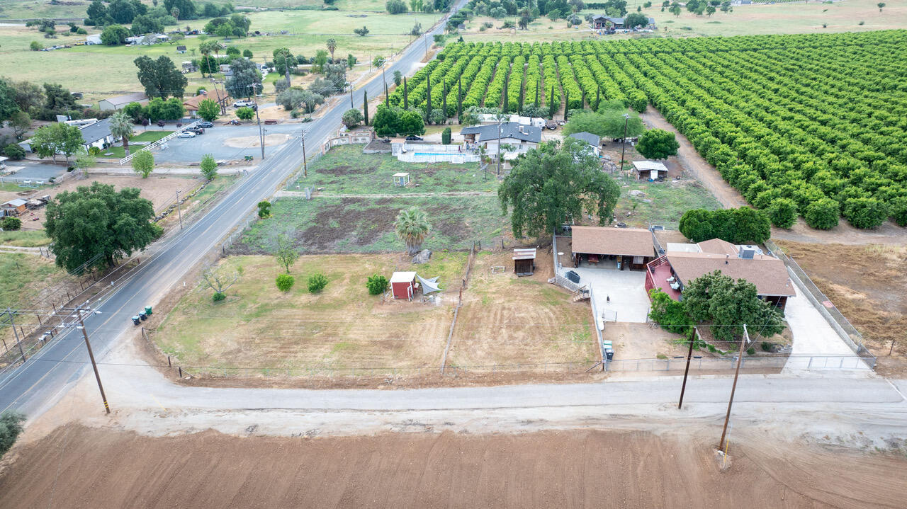 31068 Success Valley Dr, Porterville, CA 93257