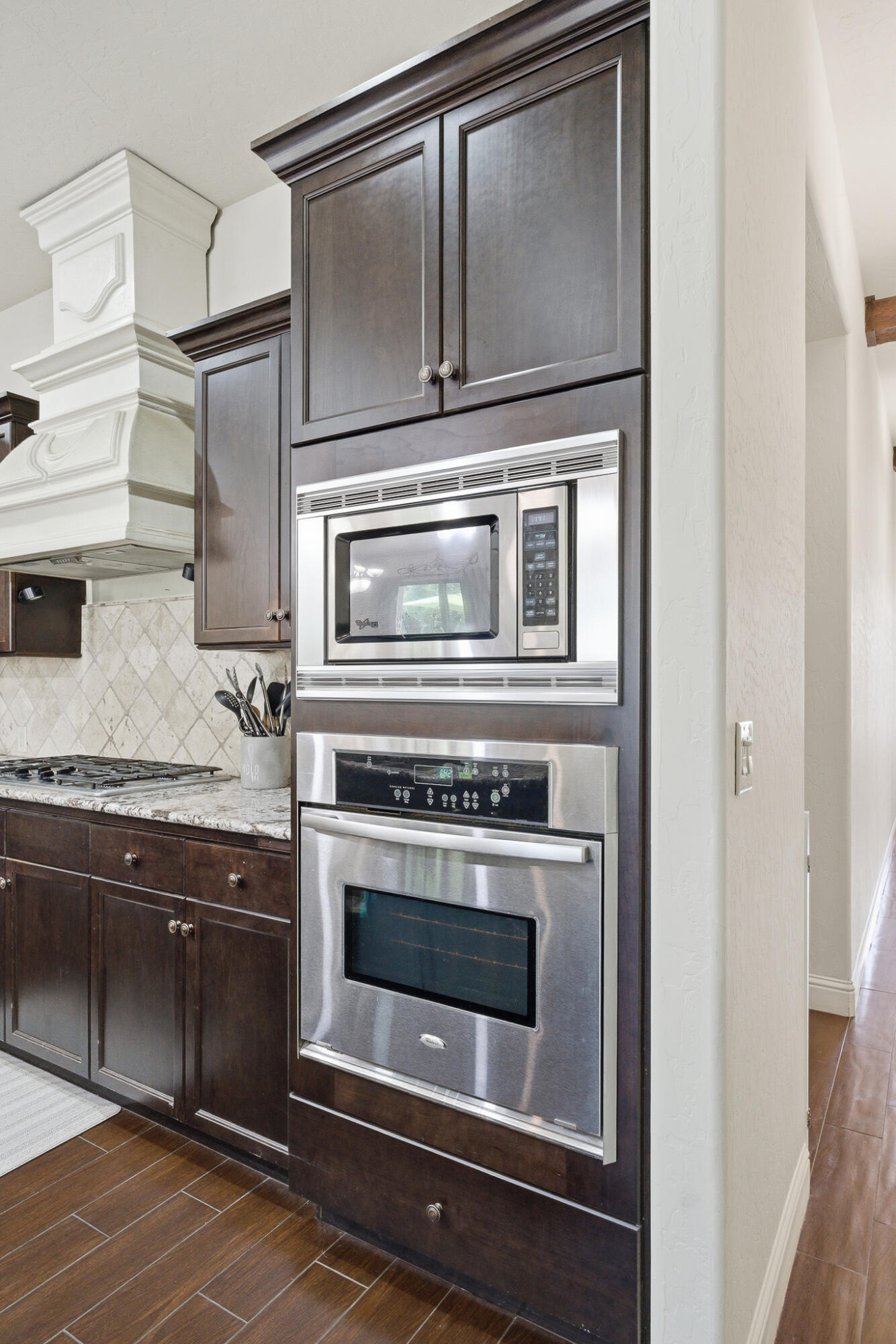 11327 N Via Napoli Dr, Fresno, CA 93730