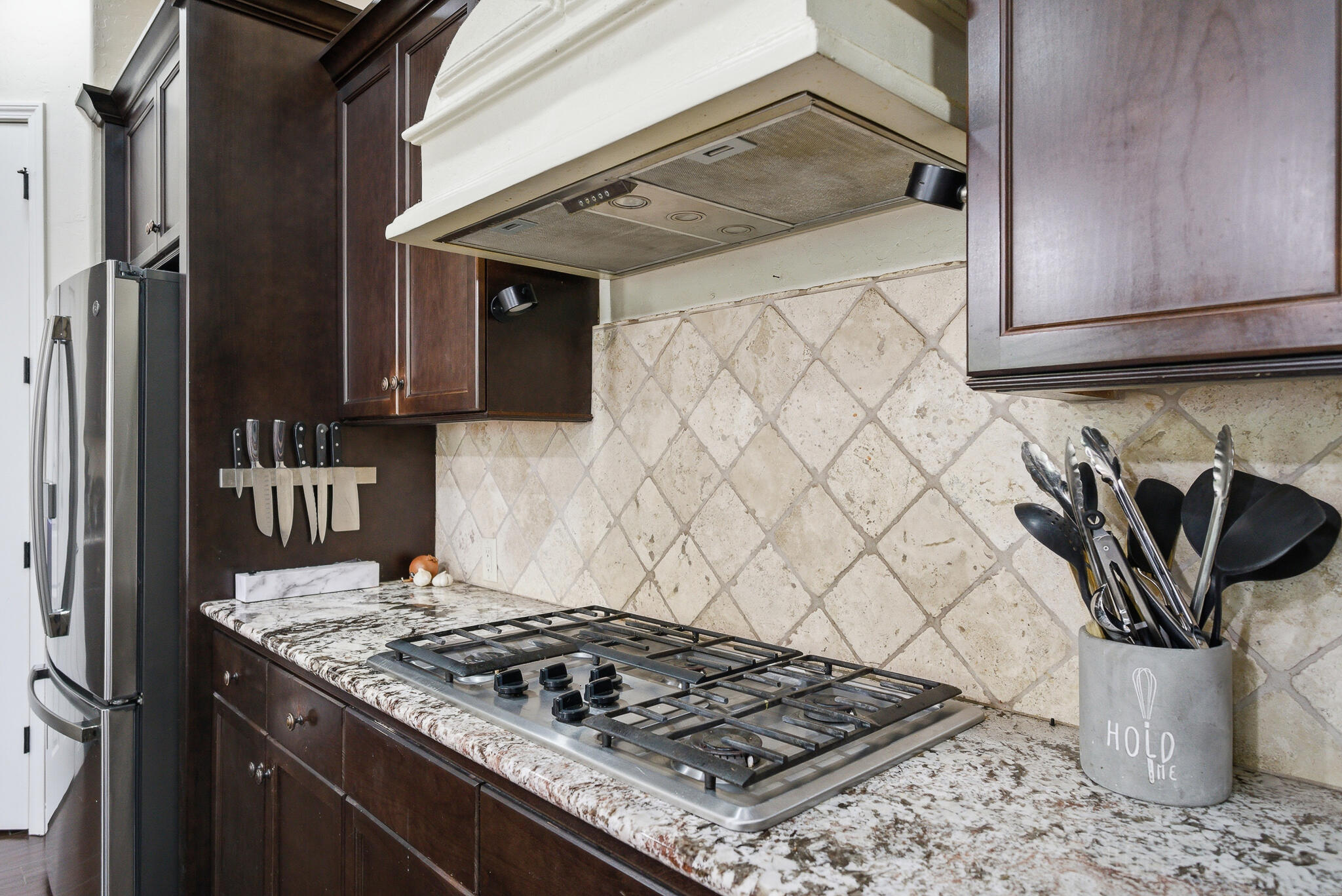 11327 N Via Napoli Dr, Fresno, CA 93730